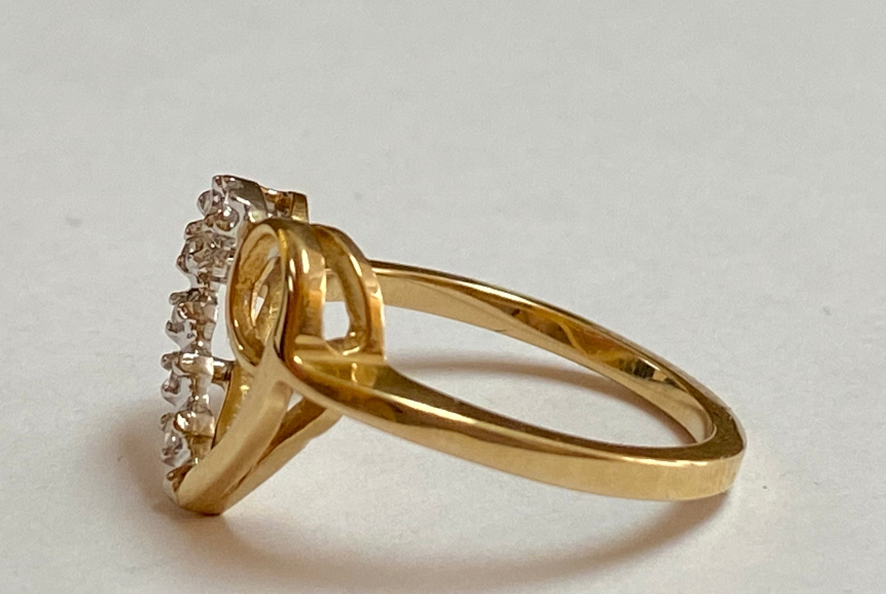 14K Yellow Solid Gold Heart Diamond Ring!!!!! Size 5 1/2