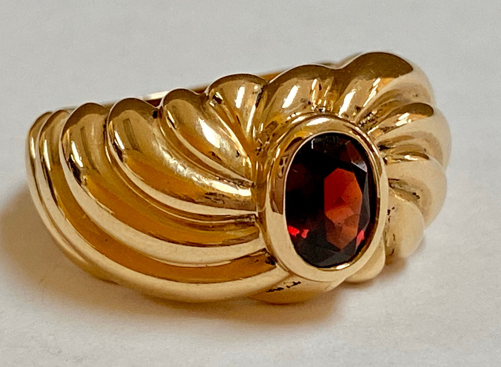 14K Yellow Gold Ruby Ring - Size 7
