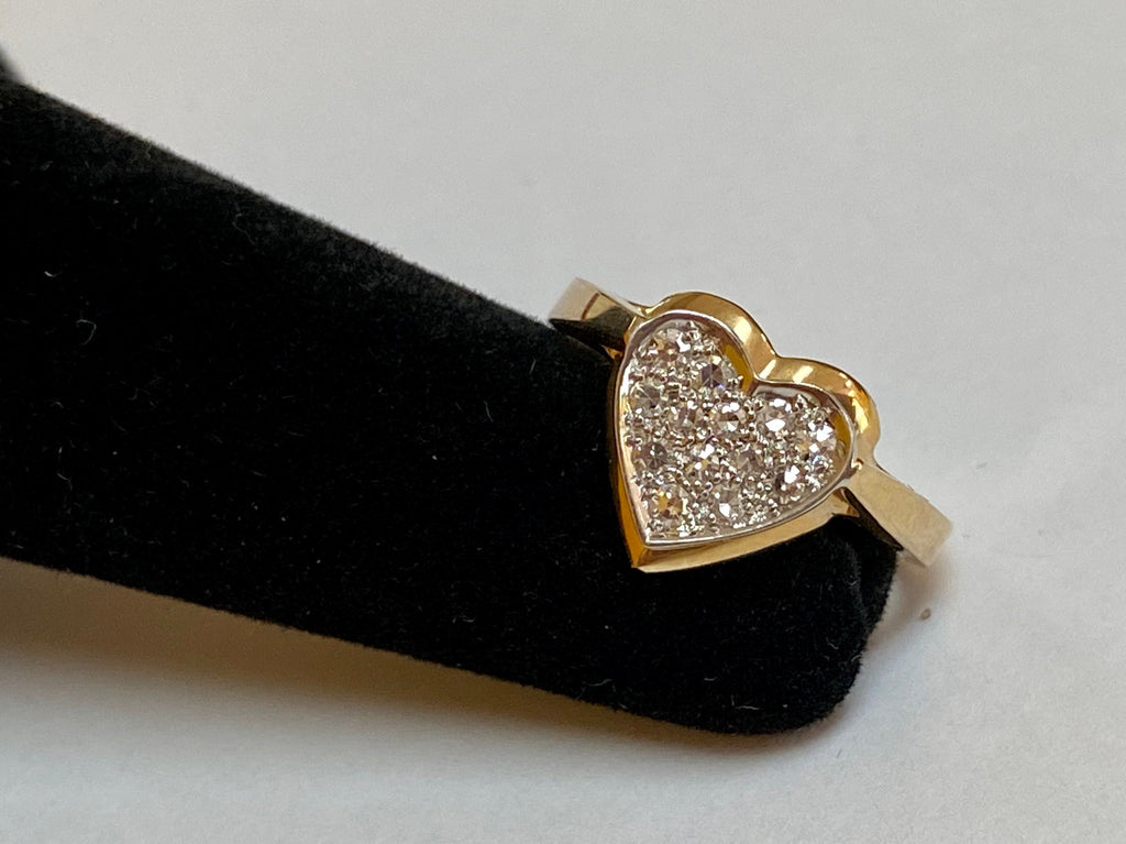 14K Yellow Solid Gold  Heart Diamond Ring!!!!