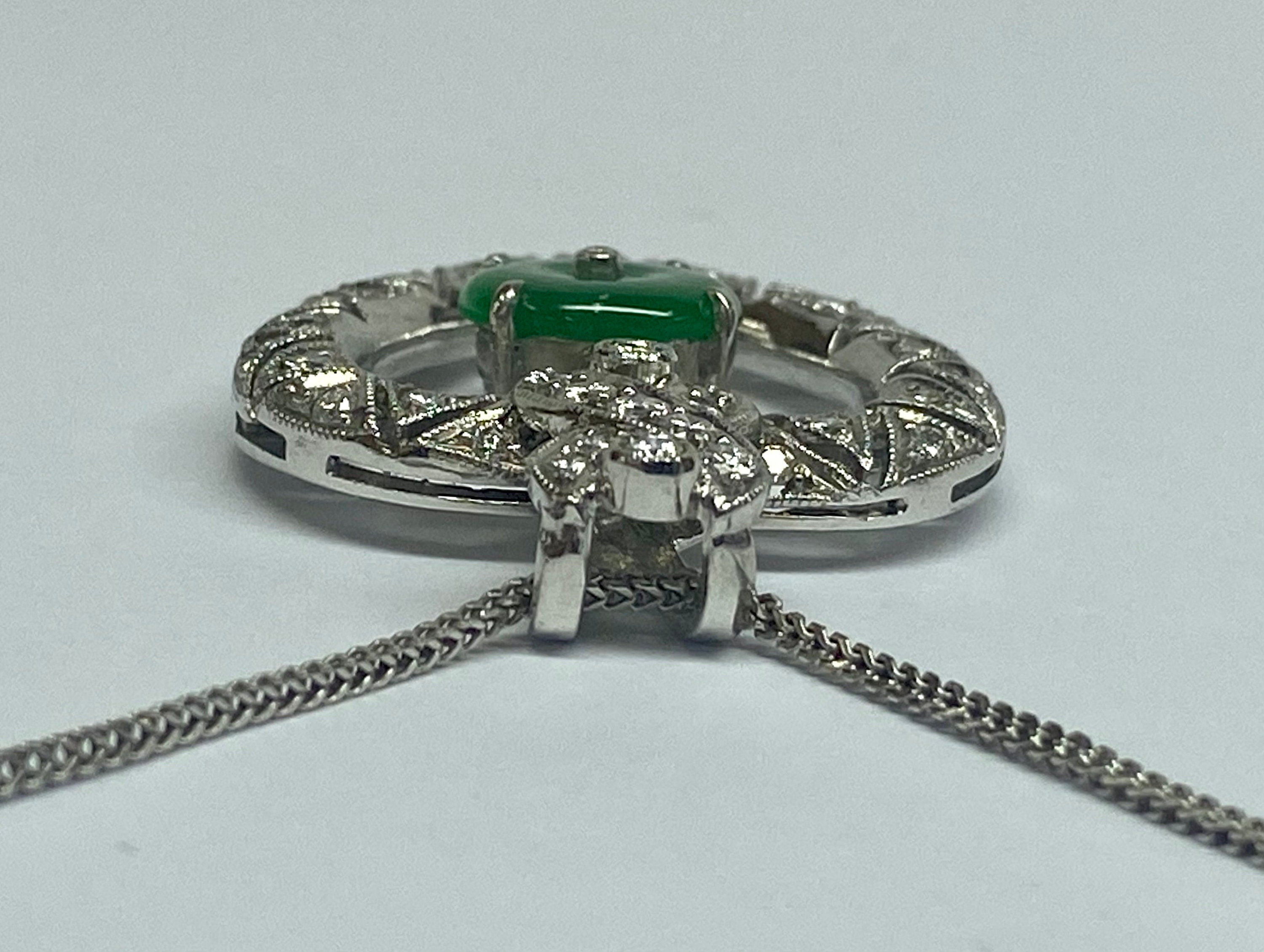 18K White Gold Diamond & Jadeite Jade Heart Pendant Necklace