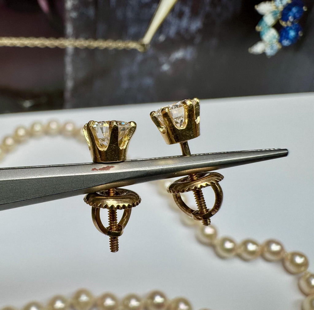 14K Yellow Gold Diamond Stud Earrings, .70ctw VS Clarity