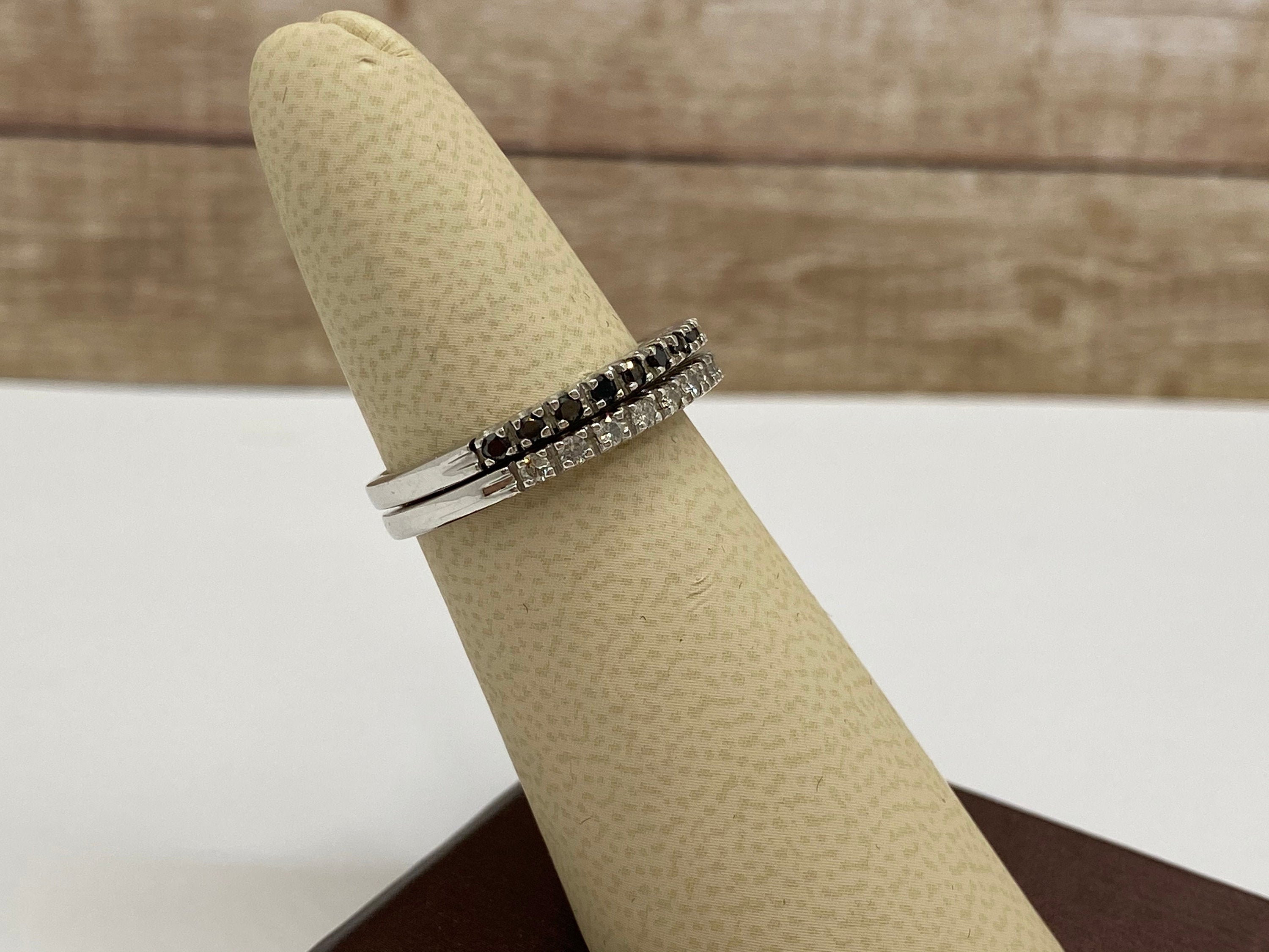 14K Solid White Gold Stackable  Band/Ring With Black White Diamonds !!! Size 5 3/4