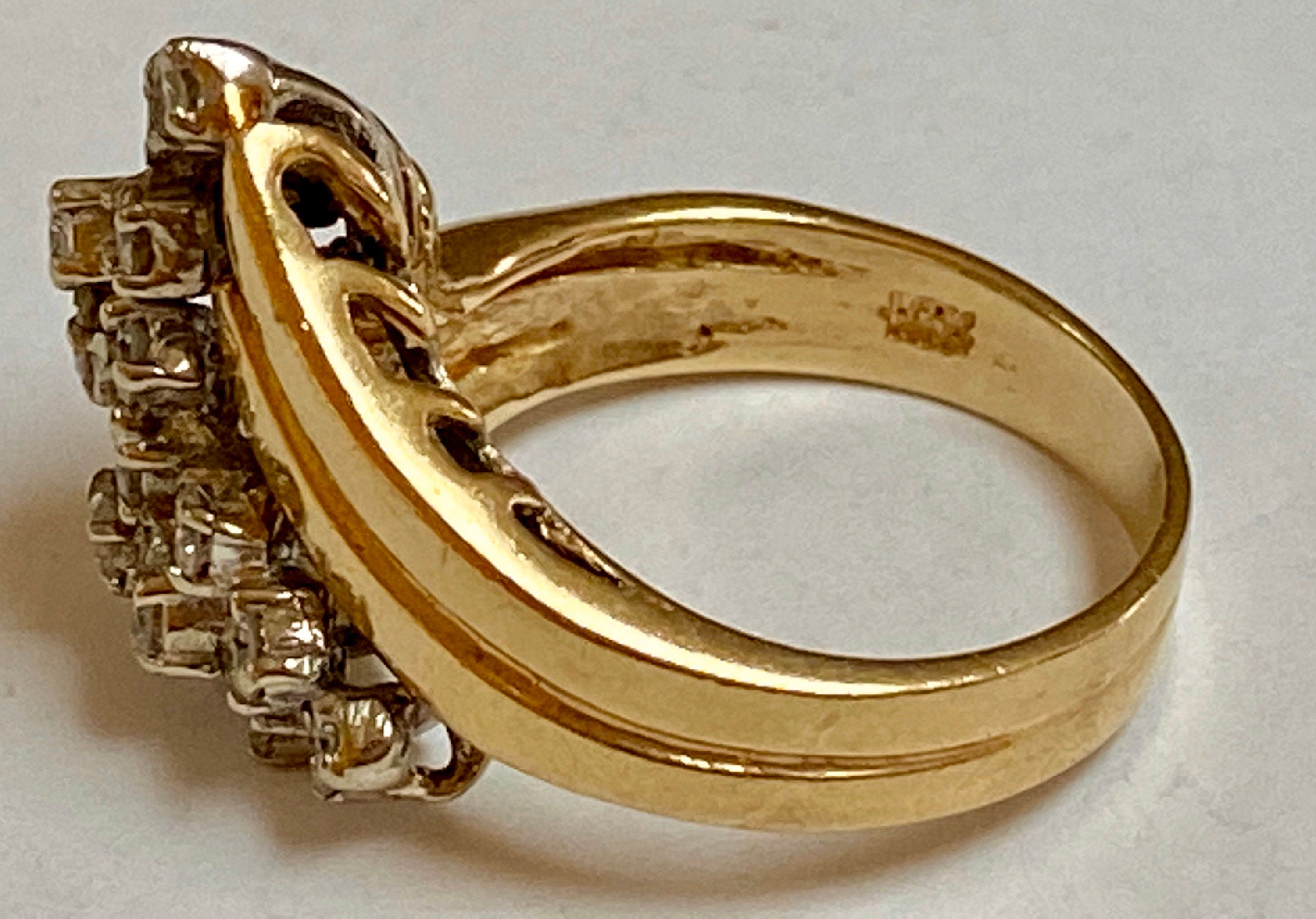 14K Yellow Solid Gold Diamond Cluster Women's Ring!!!! Size 5