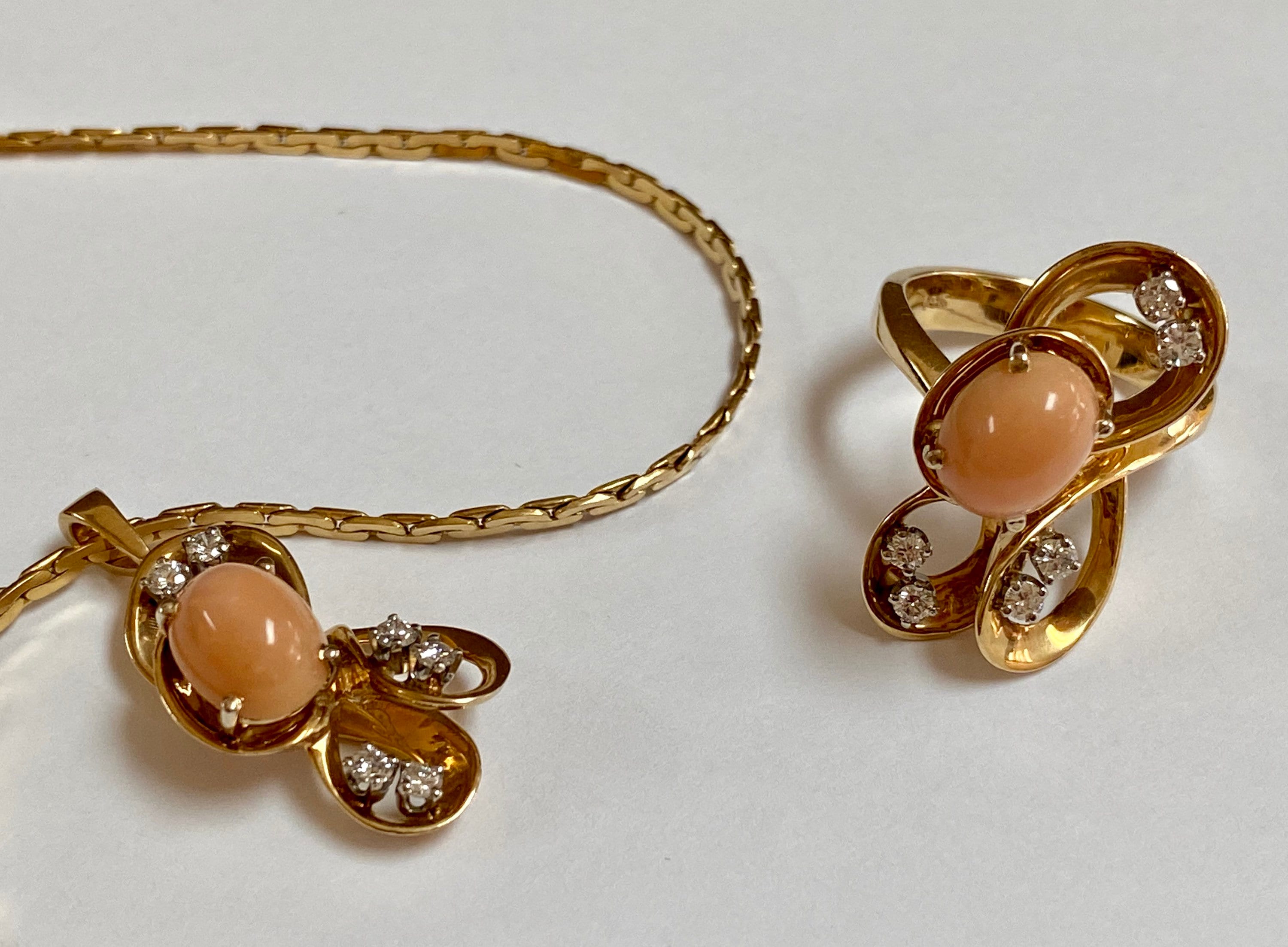 14K Yellow Gold Coral Diamond Necklace Ring Set - Italy 585