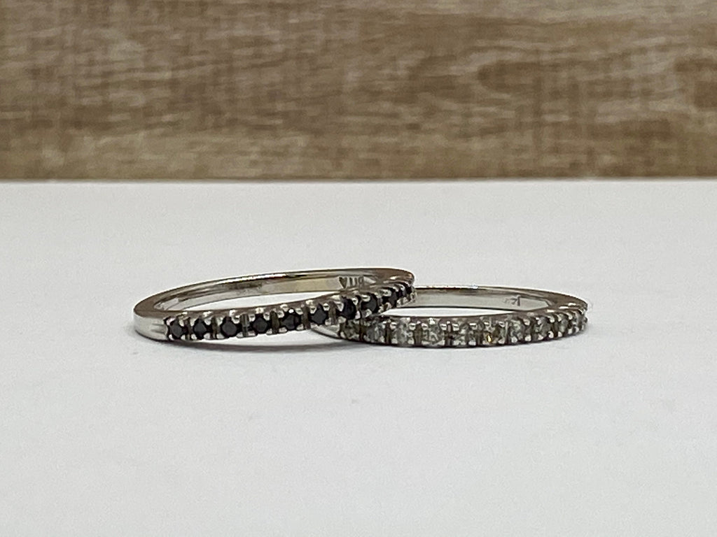 14K Solid White Gold Stackable  Band/Ring With Black White Diamonds !!! Size 5 3/4
