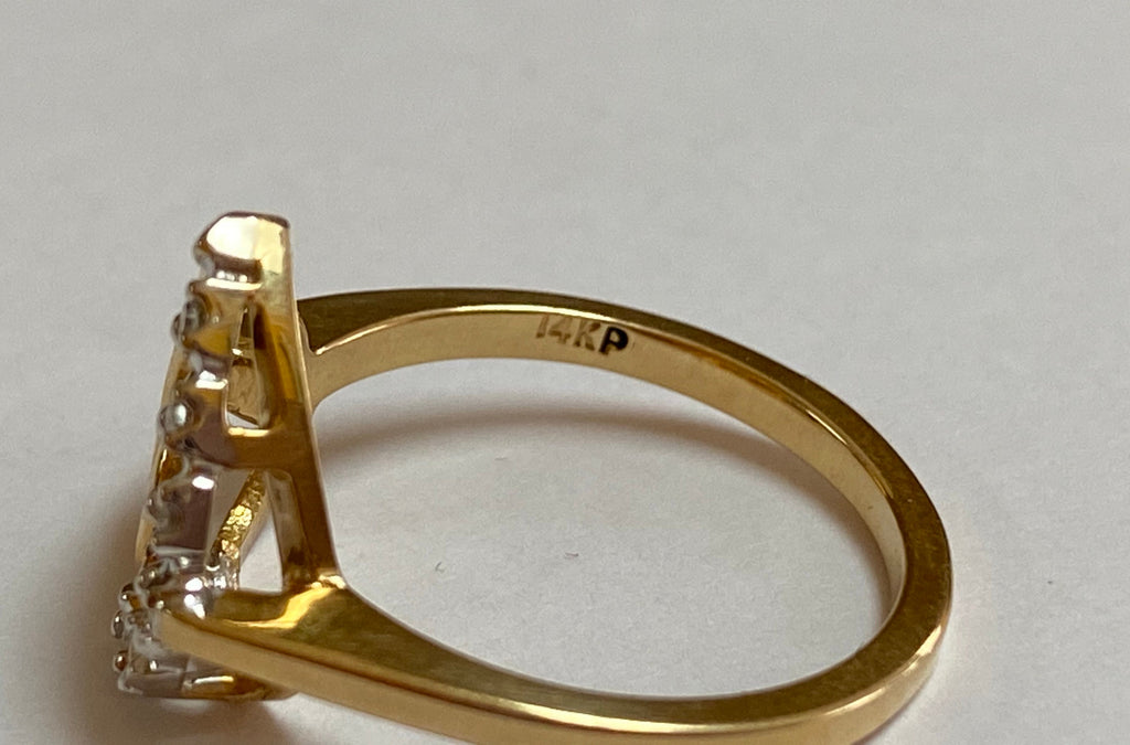 14K Yellow Solid Gold Heart Diamond Ring!!!!! Size 5 1/2
