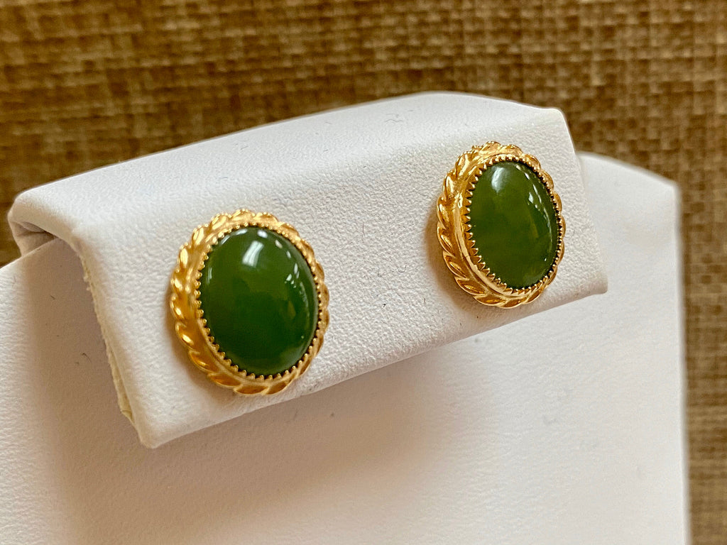 12K Yellow  Gold Filled And Green Jade Cabochon Stud Earring Set!!!!