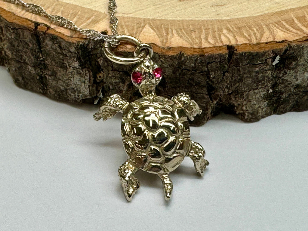 14k White Gold Sea Turtle Pendant with Ruby Eyes