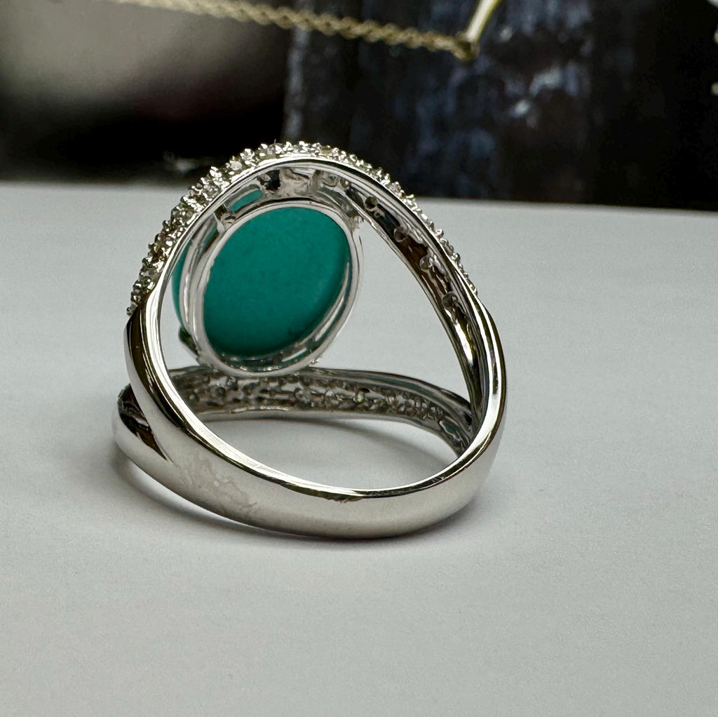 18K White Gold Diamond Ring: Oval Blue Turquoise Cabochon, Size 8 3/4