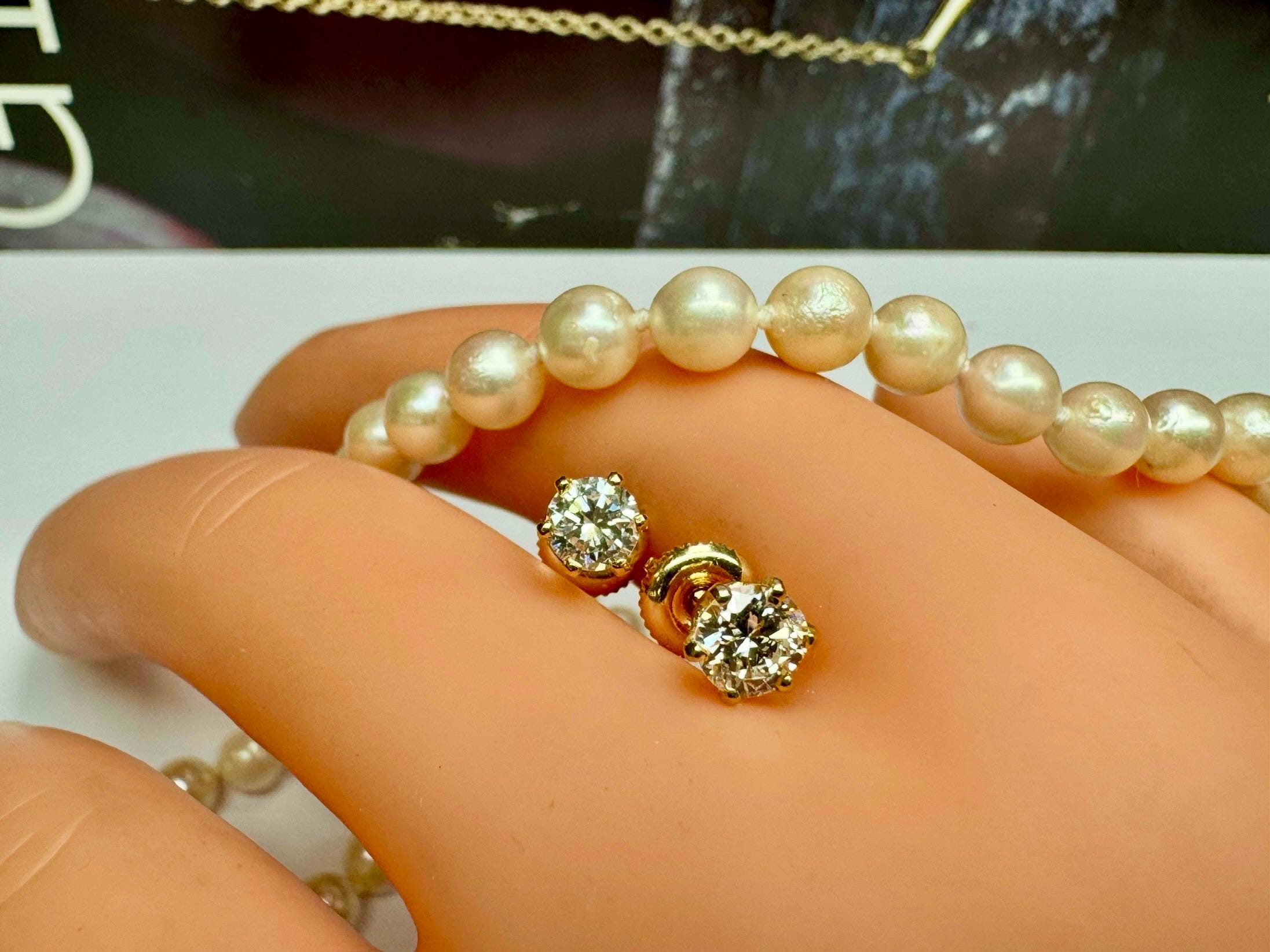 14K Yellow Gold Diamond Stud Earrings, .70ctw VS Clarity