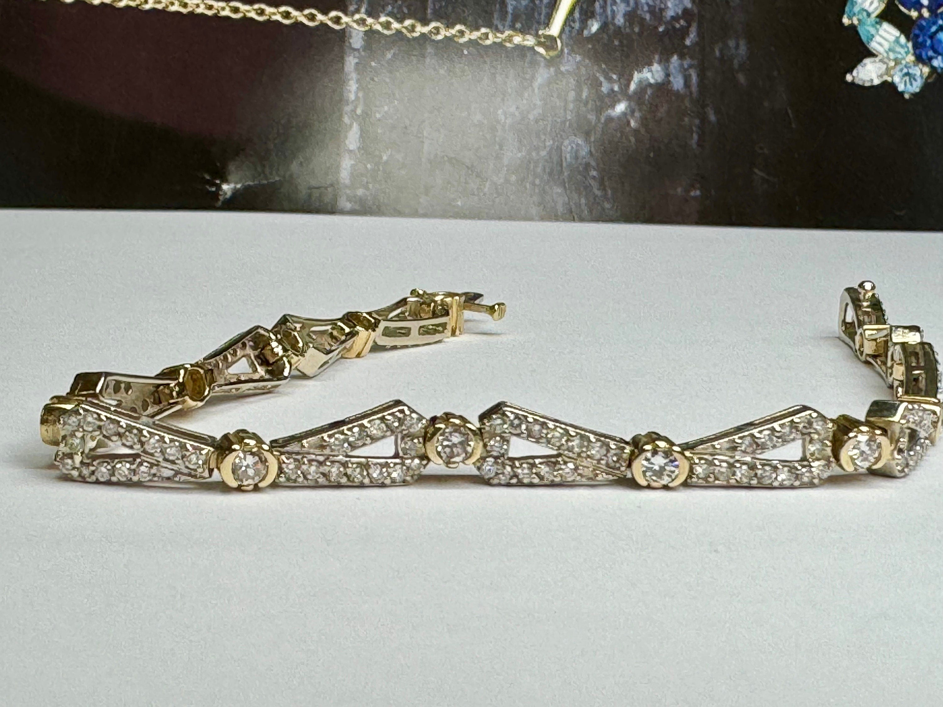 14K Gold Diamond Bow Bracelet - 2.5 ct, 7.5"