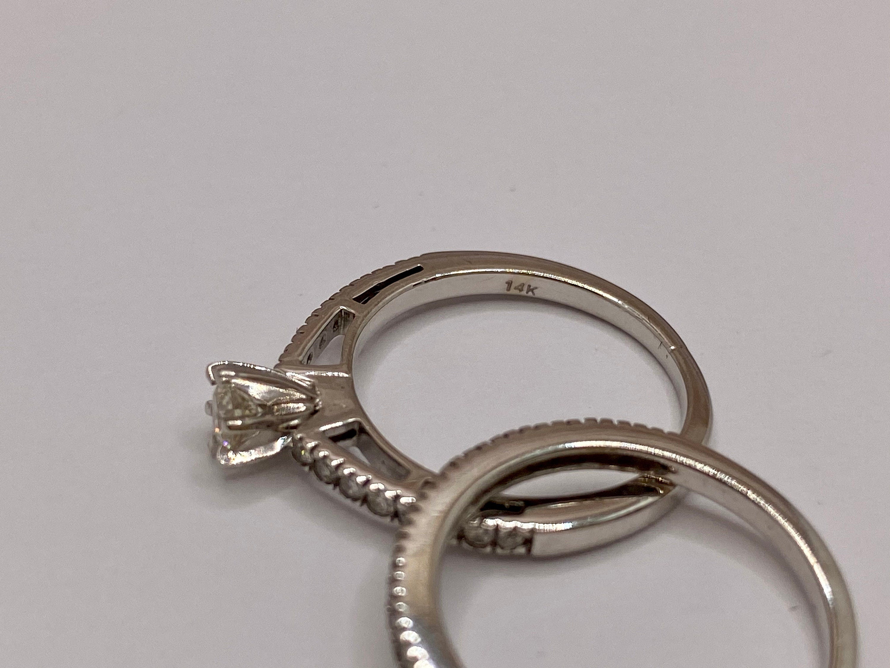 14K White Gold Diamond Wedding Ring Set - Size US 5