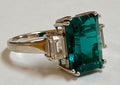 10K White Gold Emerald Cut Green Stone CZ Ring - Size 6.5