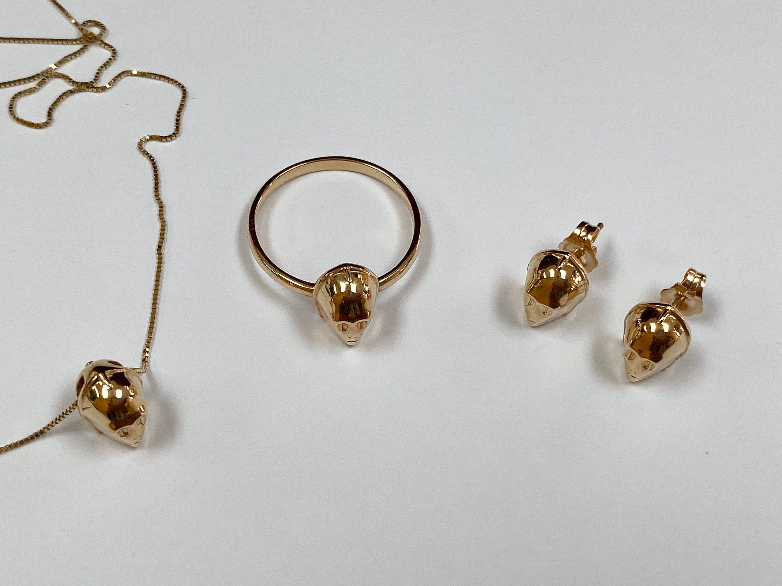 10K Yellow Gold C-3P0 Star Wars Set, Necklace, Earring, Ring