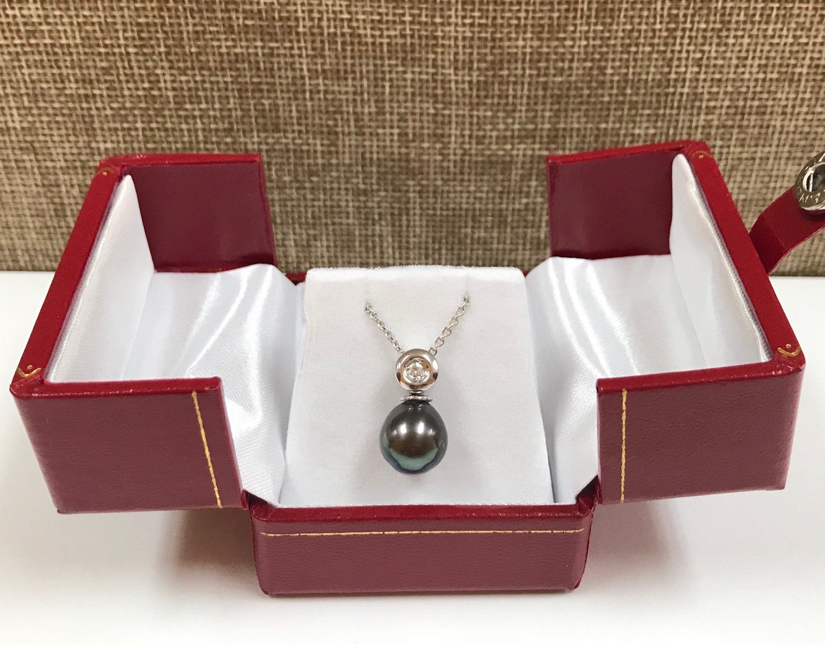 14K Solid White Gold Chain With Black Tahitian Pearl And Diamond Necklace!!!