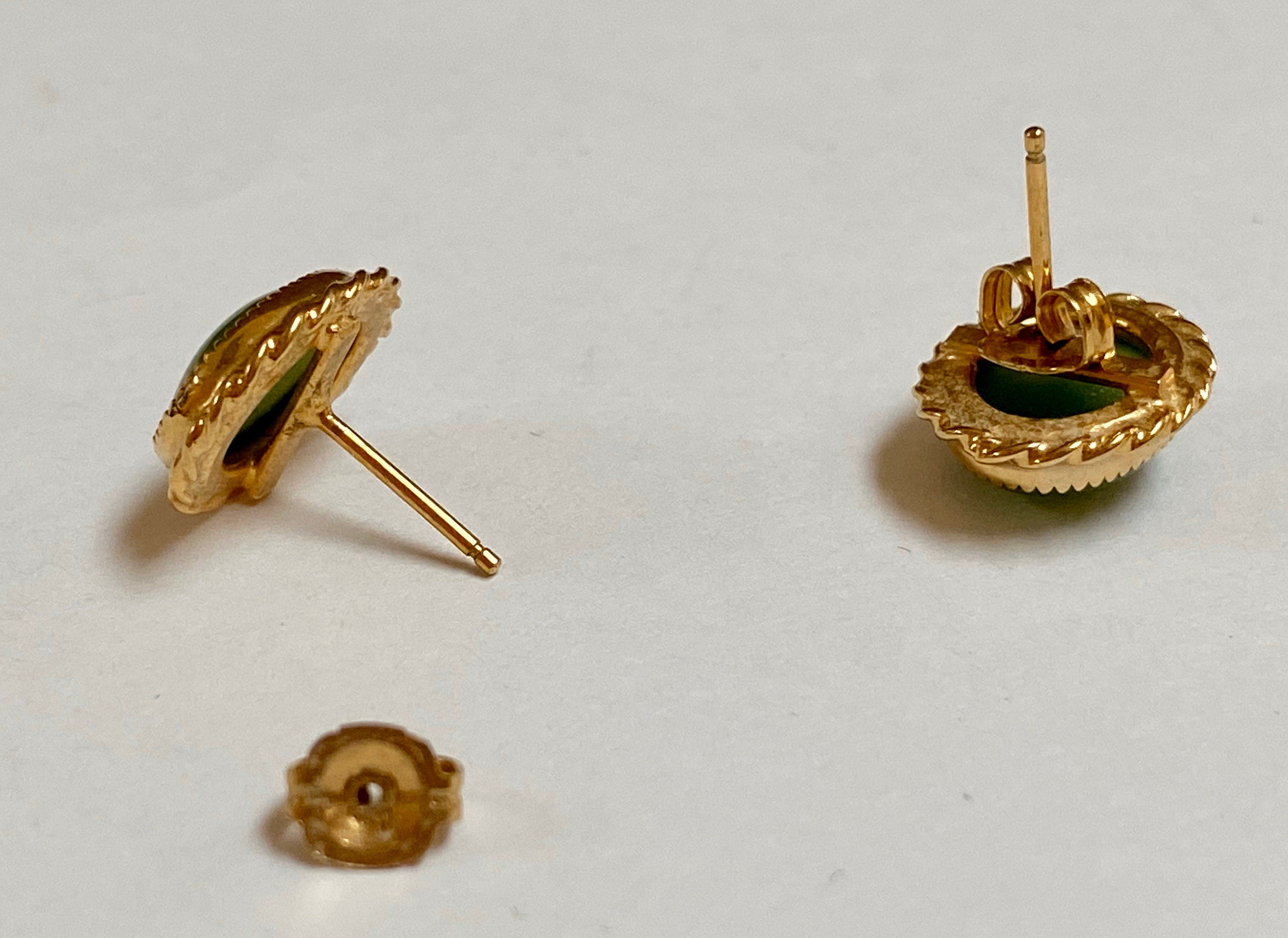 12K Yellow  Gold Filled And Green Jade Cabochon Stud Earring Set!!!!