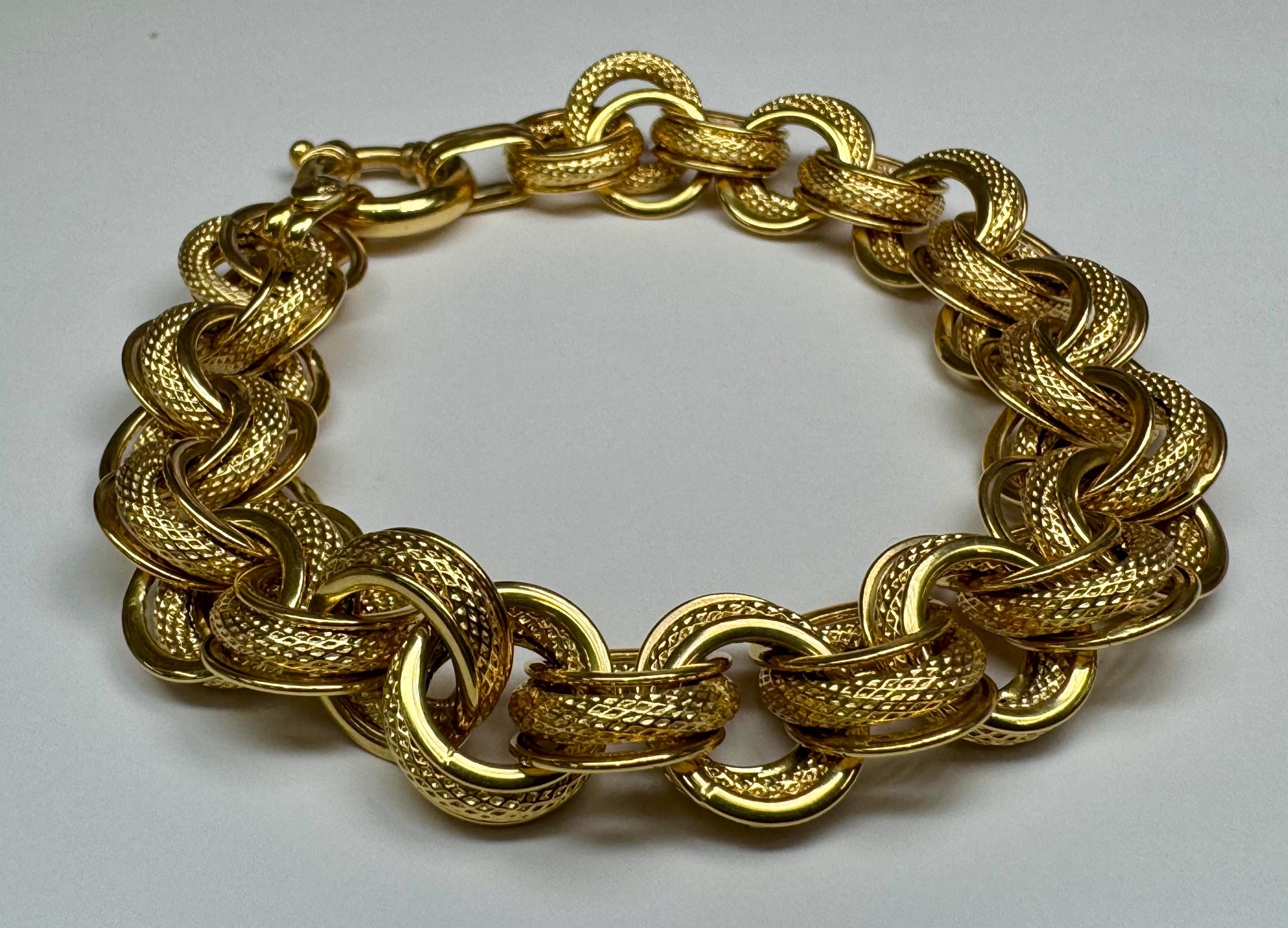 14K Yellow Gold Hollow Link Bracelet - Italy, 8 3/4"
