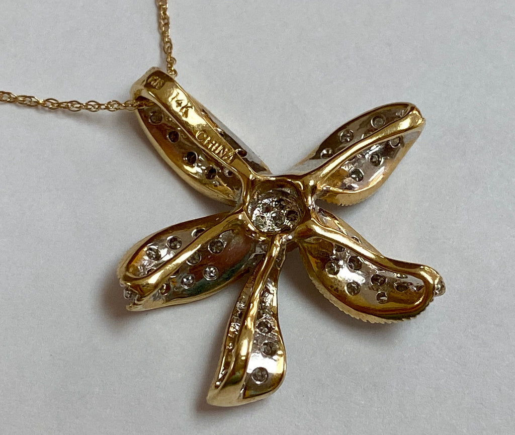 14K Yellow Solid Gold Necklace And Flower Pendant With Diamond Accents!!!!