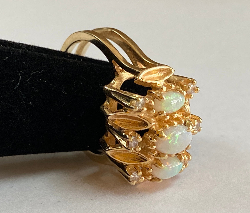14K Yellow Gold Opal Diamond Ring - Size 6 3/4