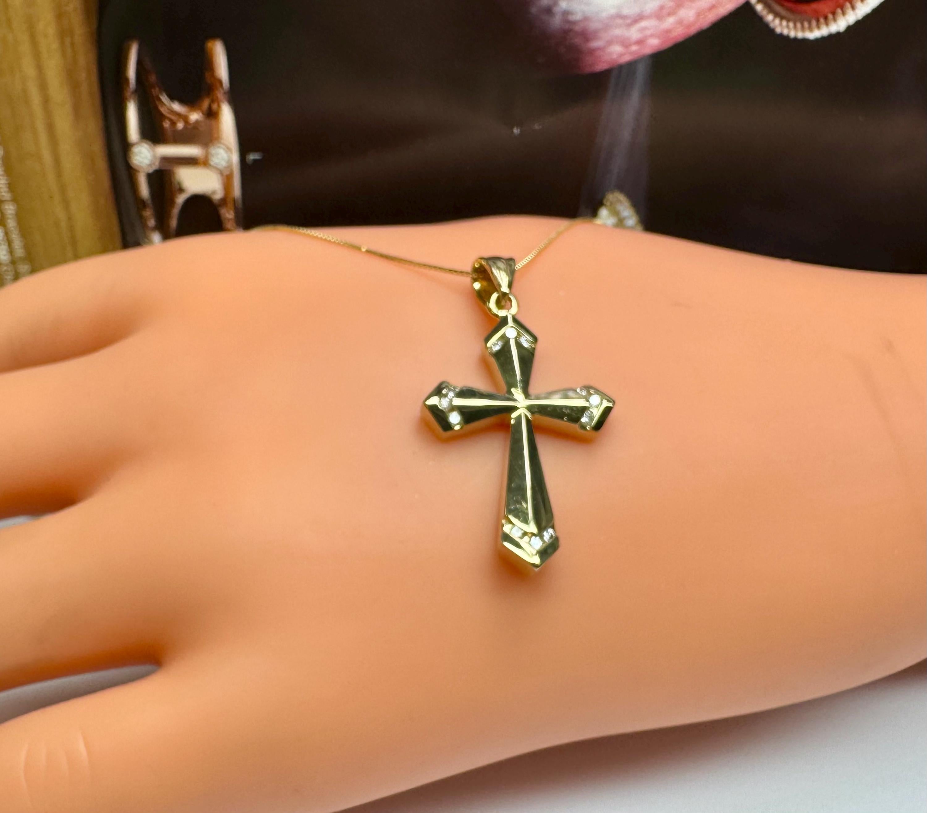 14K Yellow Gold Diamond Cross Pendant Necklace - 18" Chain