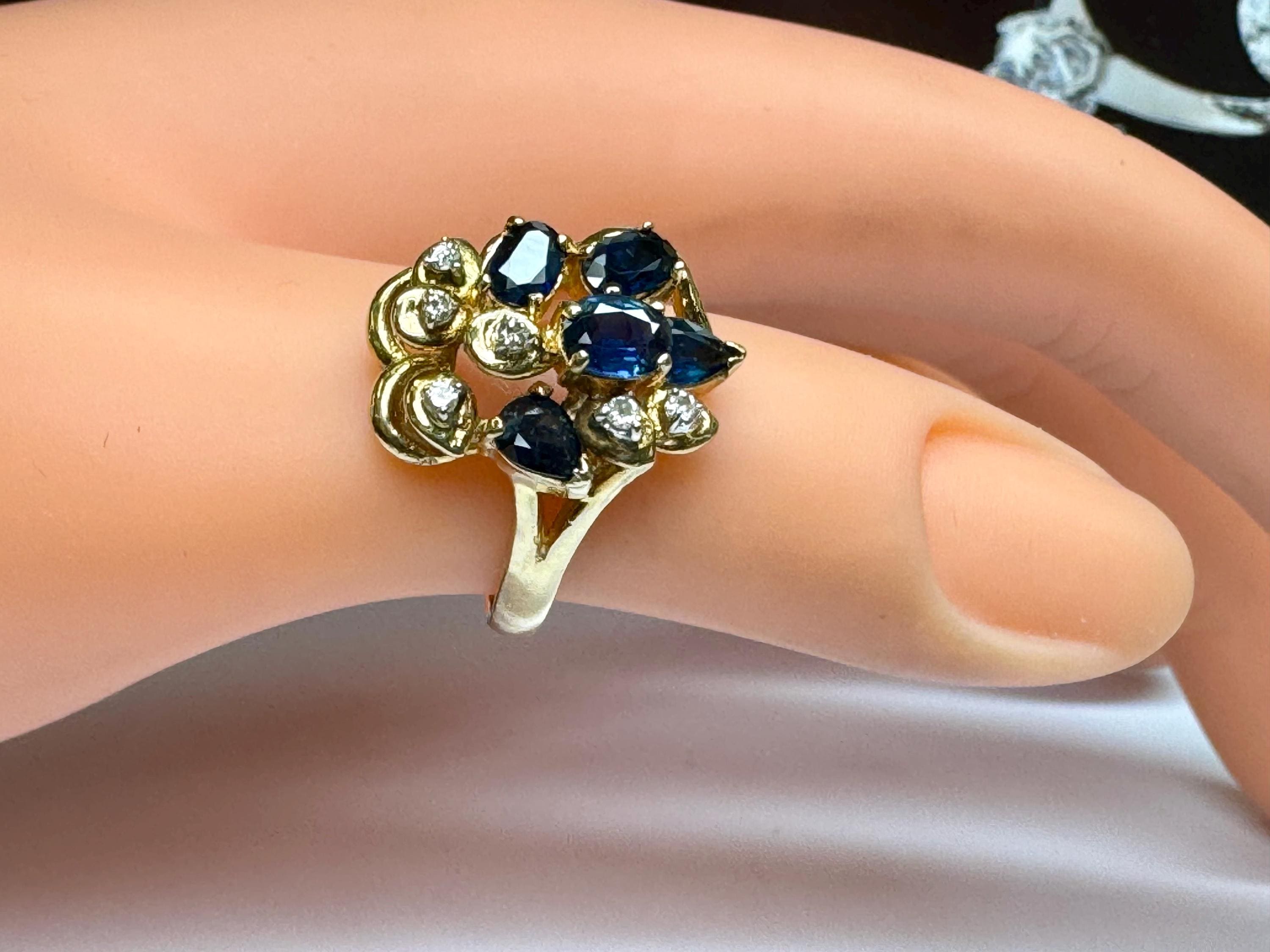14K Yellow Gold Sapphire Diamond Ring - Size 6 1/2
