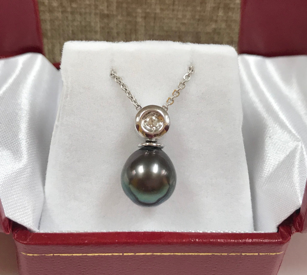 14K Solid White Gold Chain With Black Tahitian Pearl And Diamond Necklace!!!