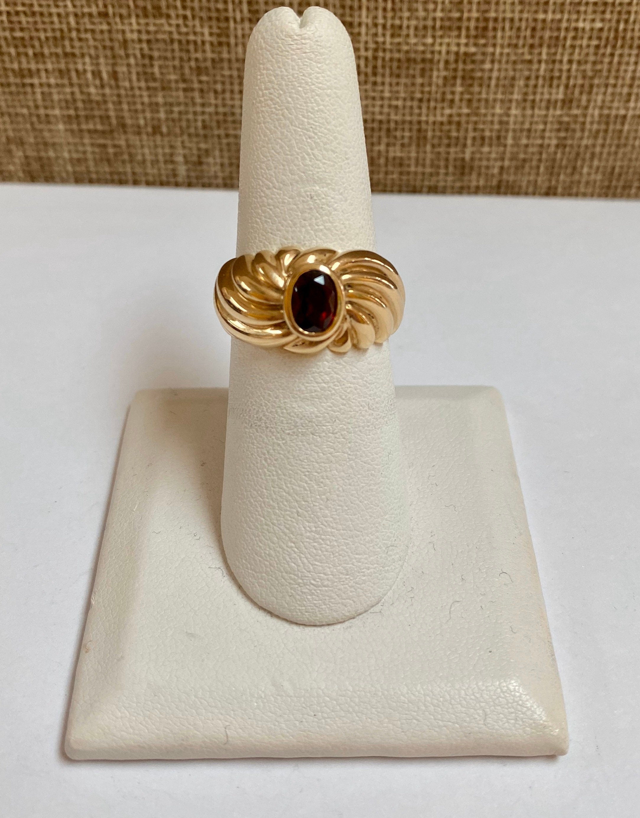 14K Yellow Gold Ruby Ring - Size 7