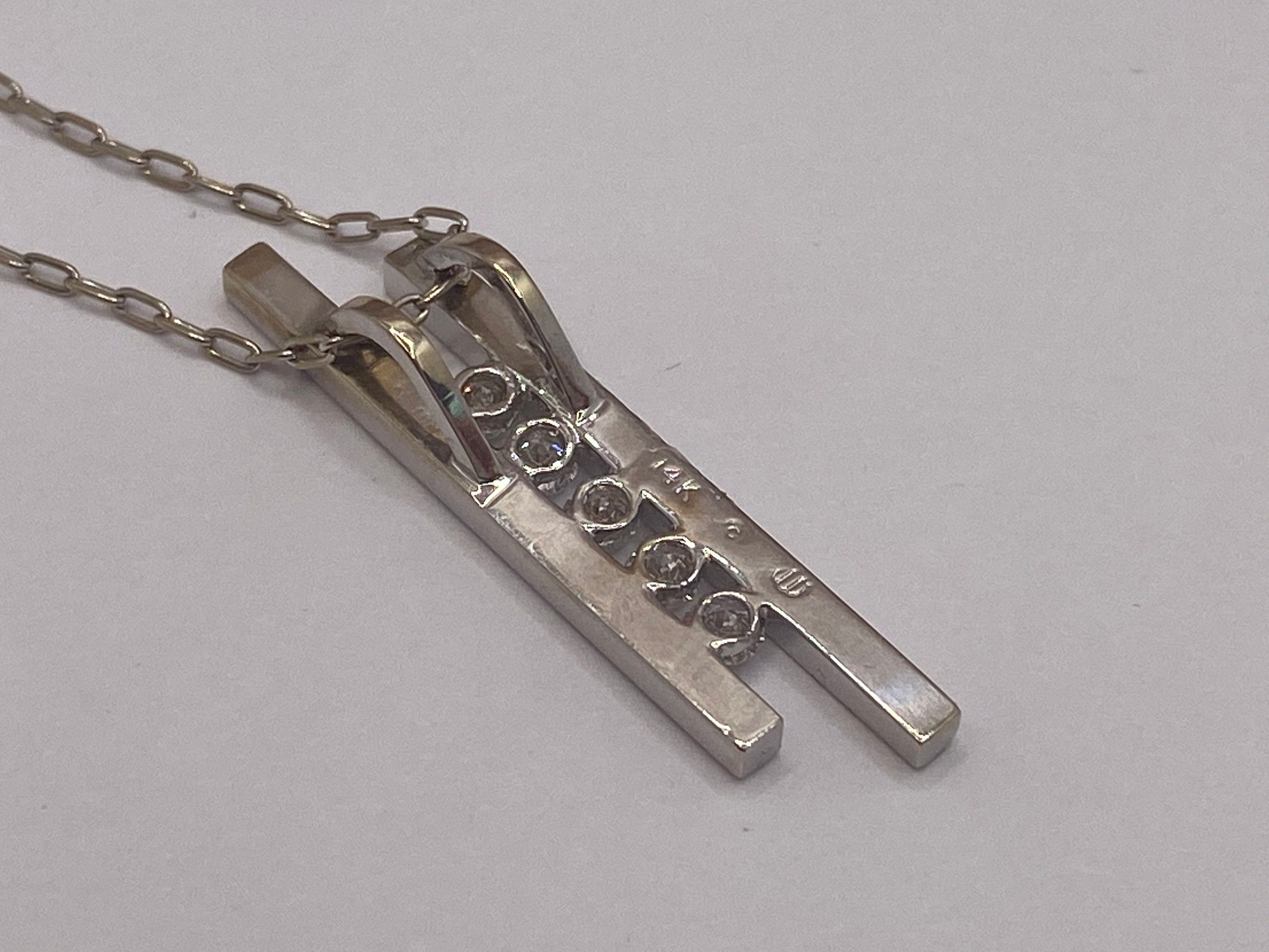 14K White Gold Diamond Vertical Bar Pendant Necklace