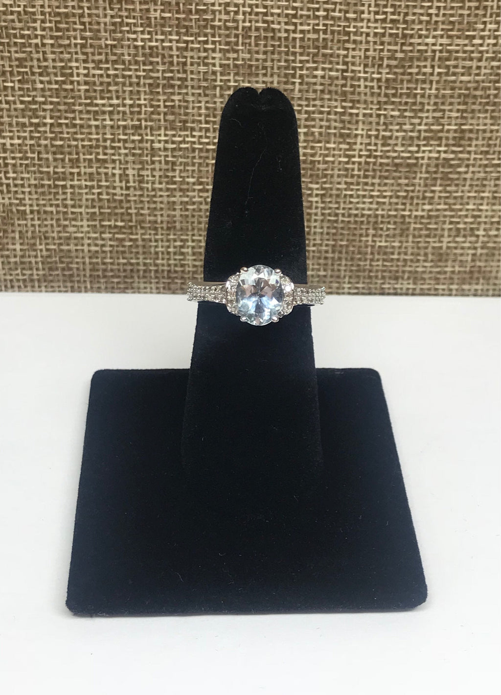 14K White Gold Aquamarine Ring with Diamond Accents, Size 7