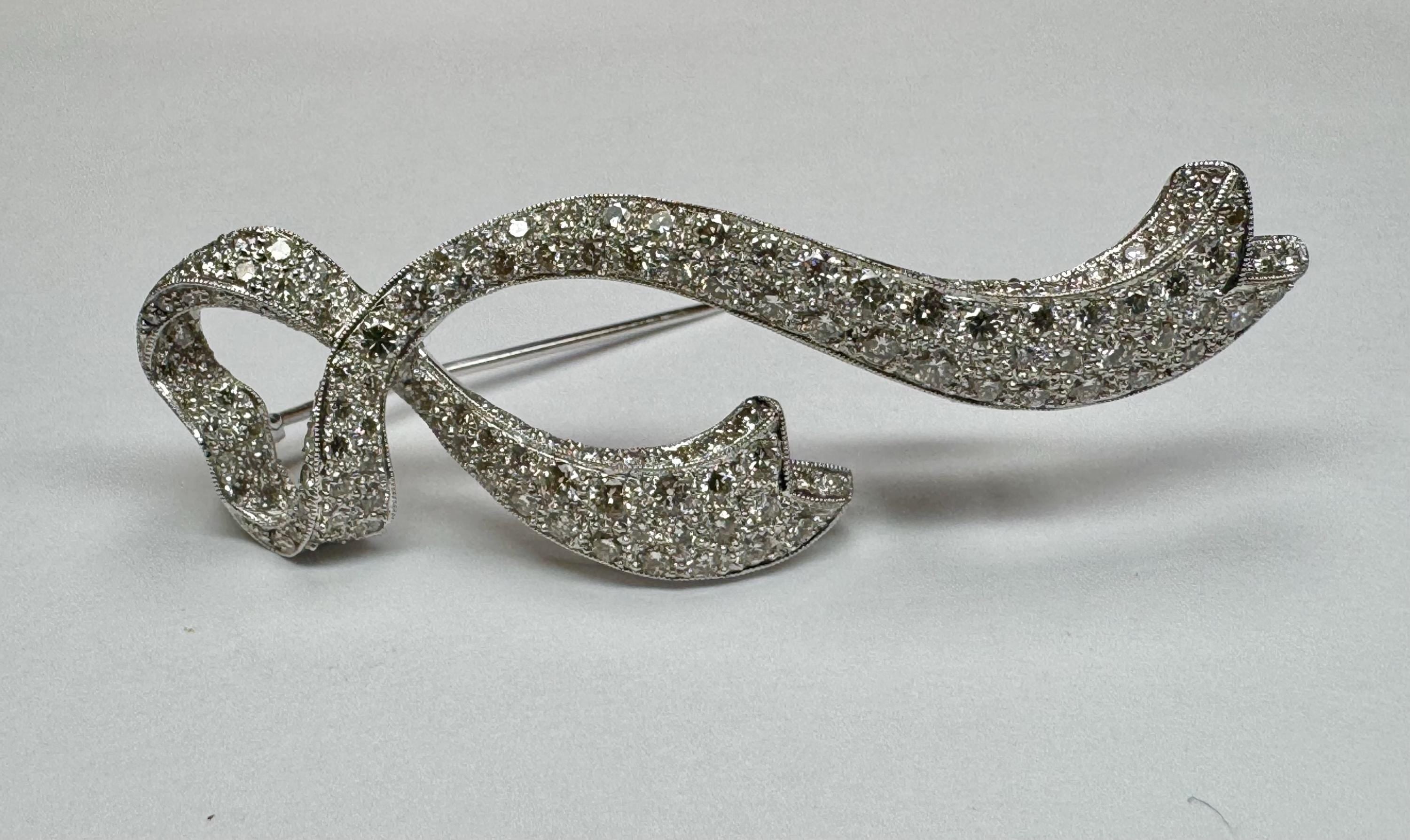 18K White Gold Diamond Brooch: Heart-Ribbon Design ALOPA Luxury Pin