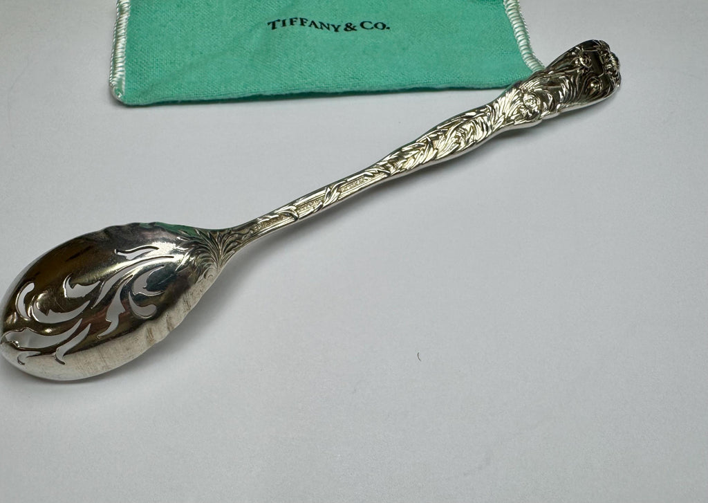 1880 Tiffany & Co. Sterling Silver Chrysanthemum Pattern Pierced Bowl Olive Spoon!!