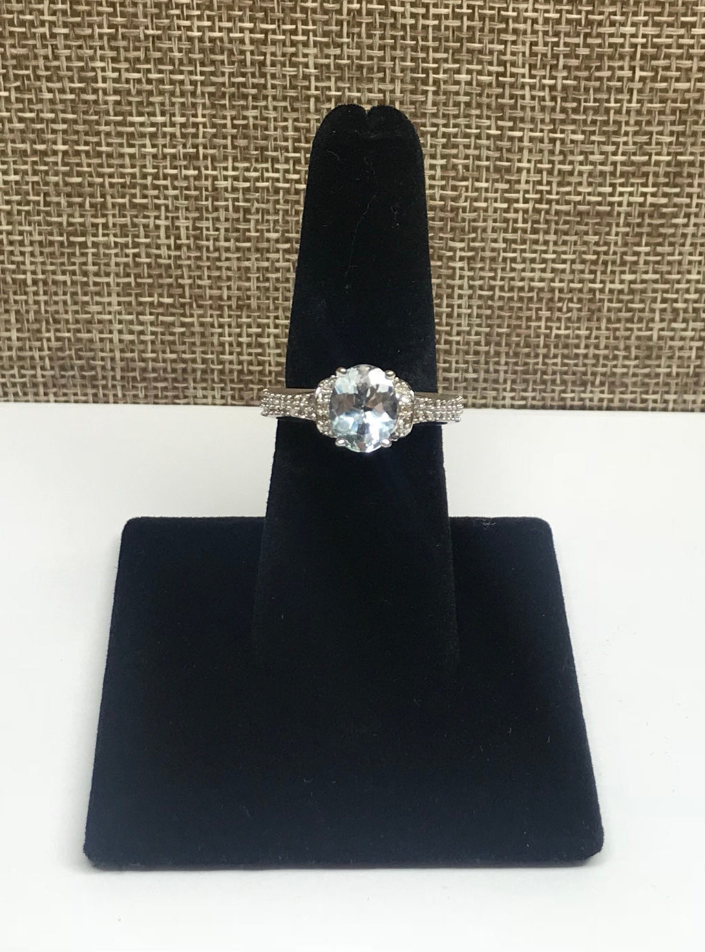14K White Gold Aquamarine Ring with Diamond Accents, Size 7