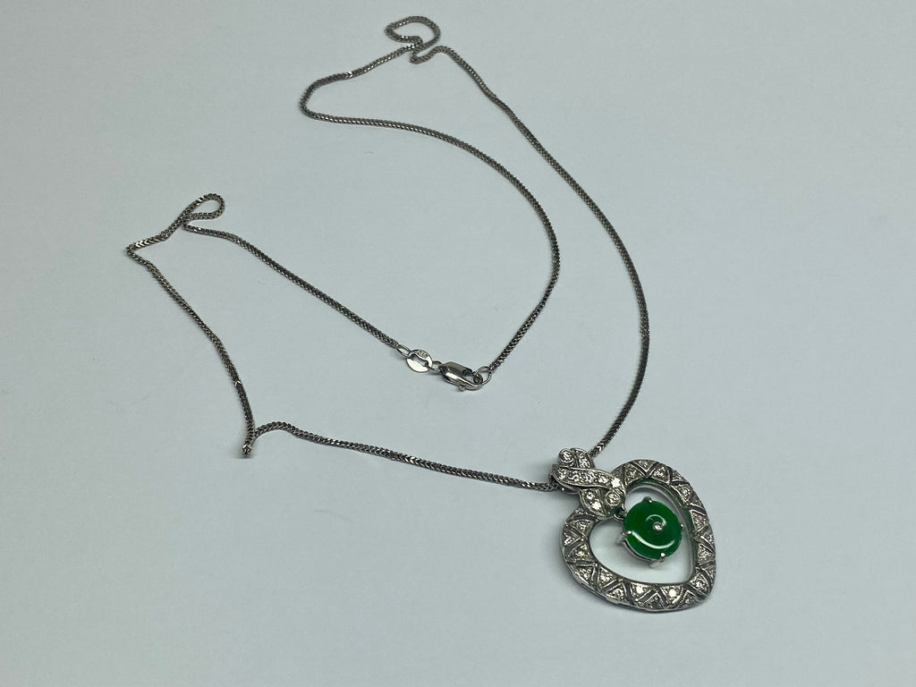 18K White Gold Diamond & Jadeite Jade Heart Pendant Necklace