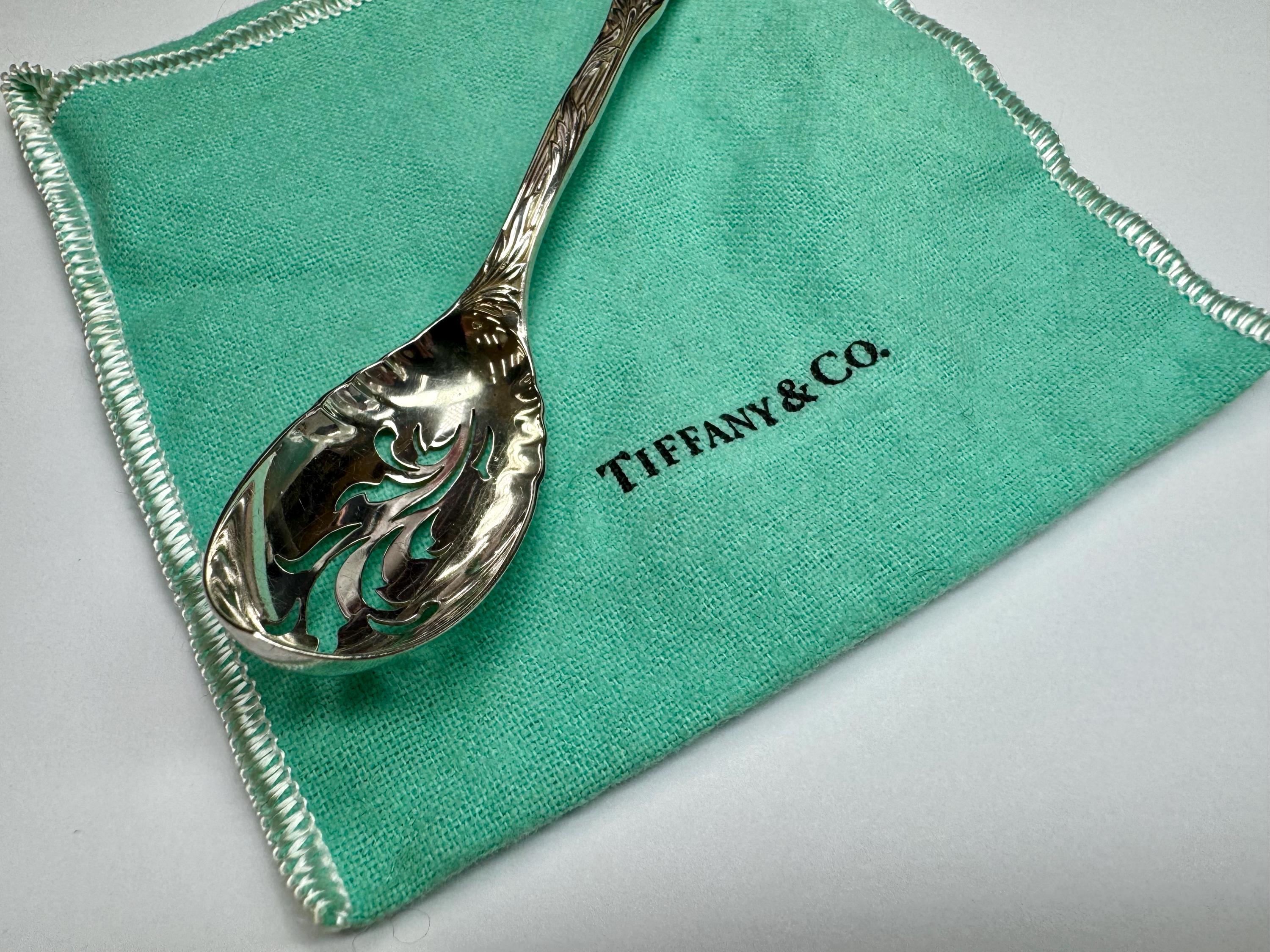 1880 Tiffany & Co. Sterling Silver Chrysanthemum Pattern Pierced Bowl Olive Spoon!!