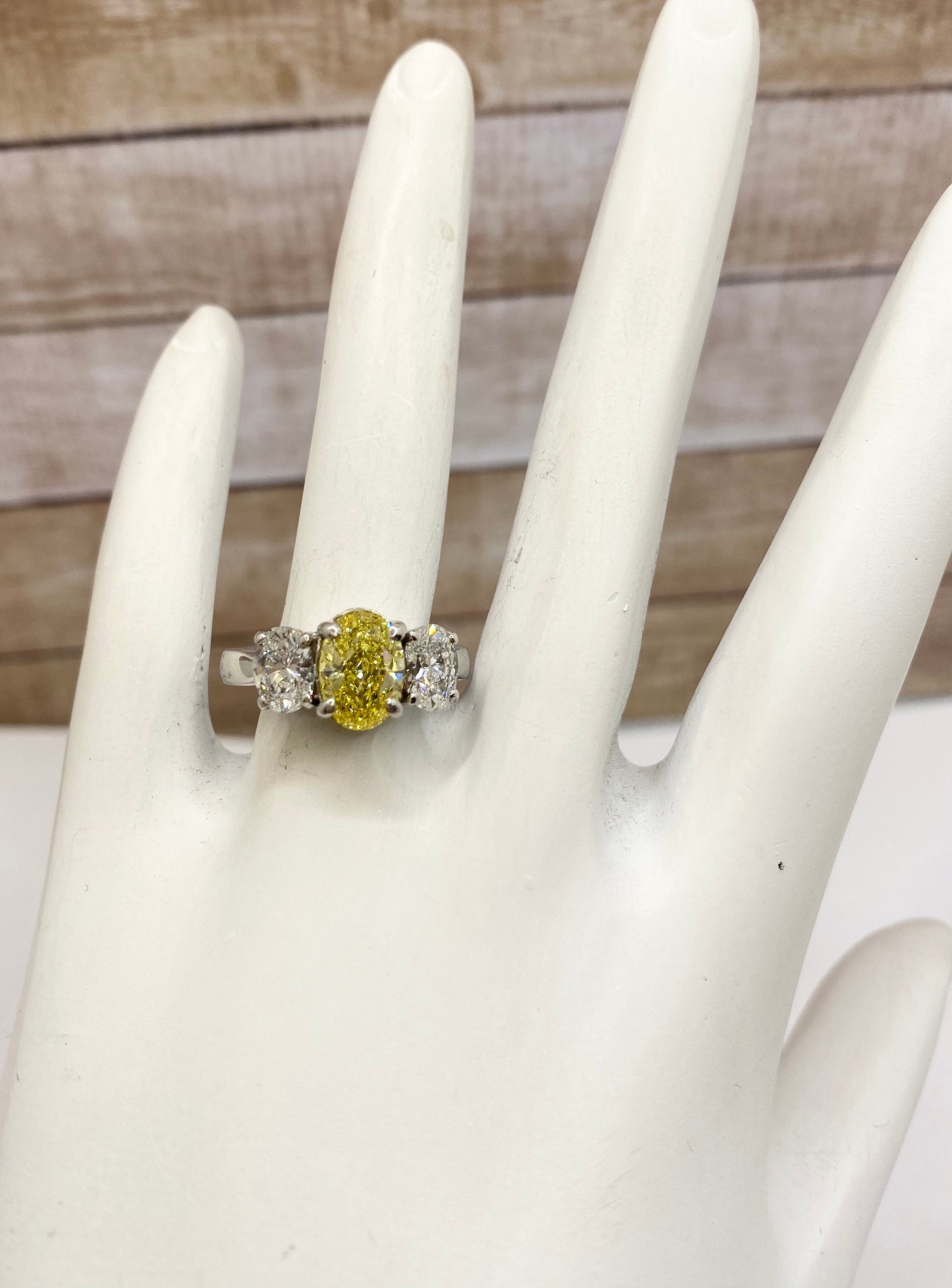 18K White Gold Fancy Yellow Diamond Ring, VS1 Clarity, Size 5 1/4