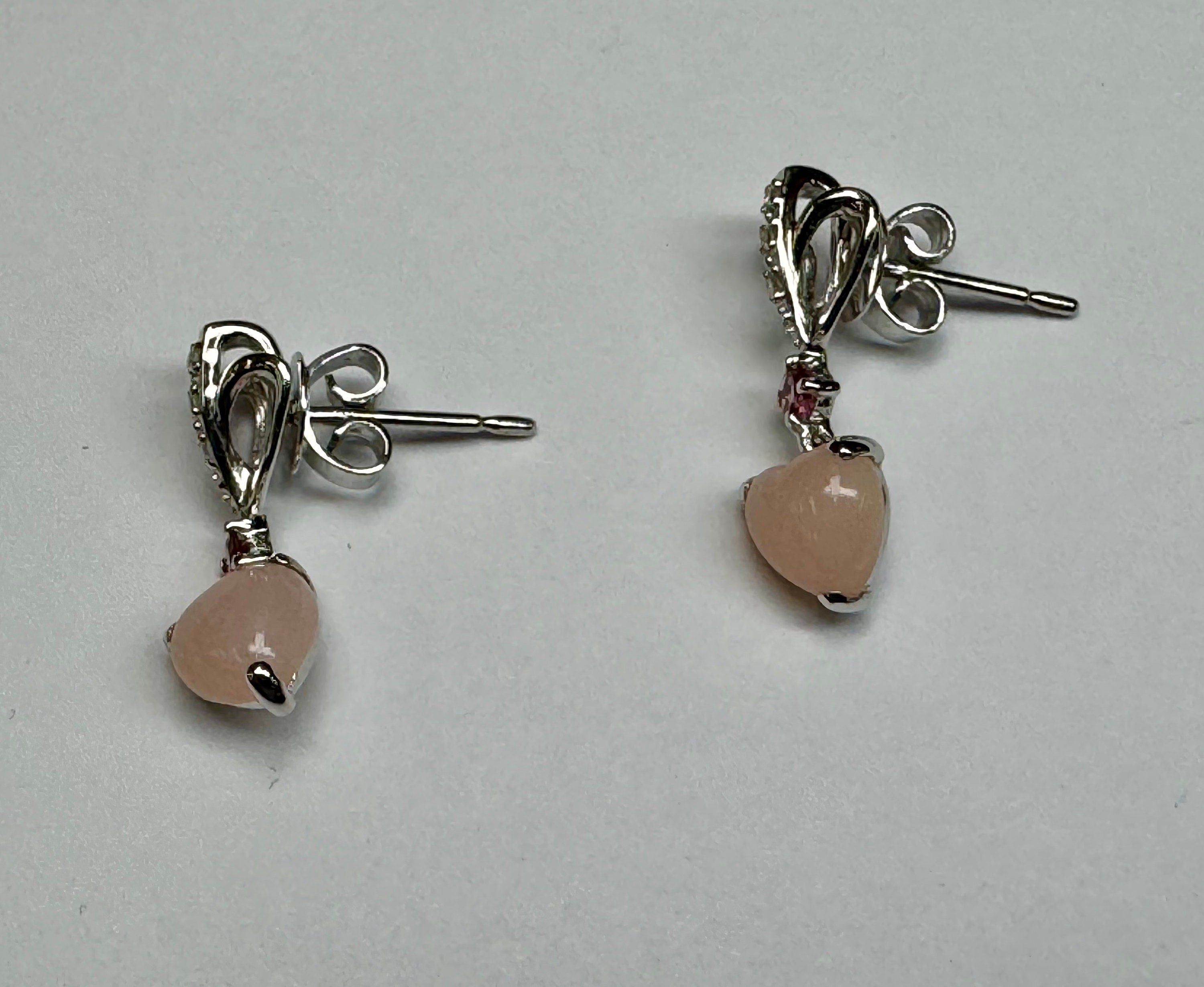 18K White Gold Heart Earrings: Pink Jadeite & Diamond Drops