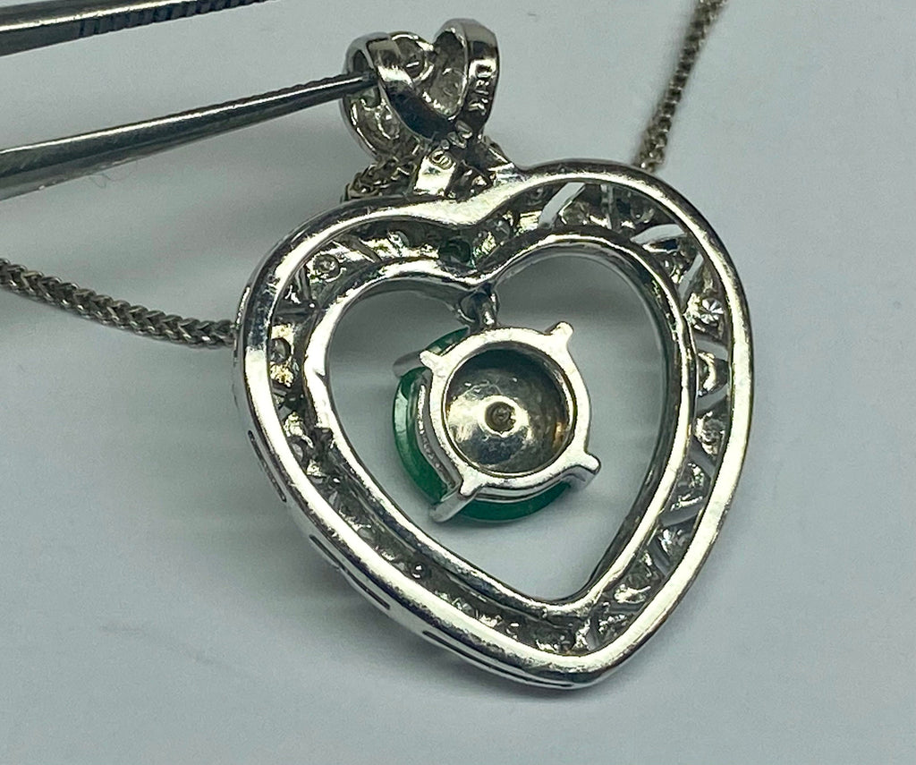 18K White Gold Diamond & Jadeite Jade Heart Pendant Necklace