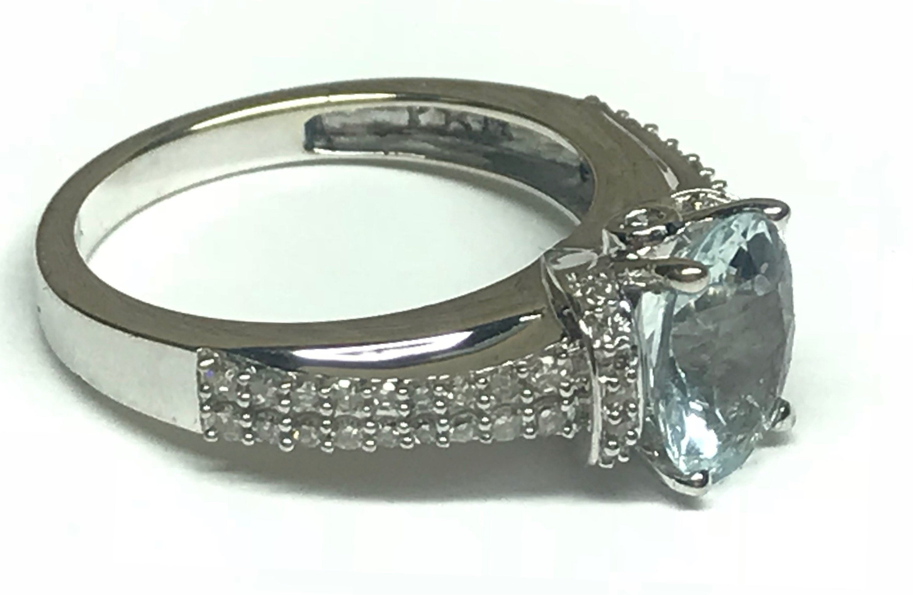 14K White Gold Aquamarine Ring with Diamond Accents, Size 7