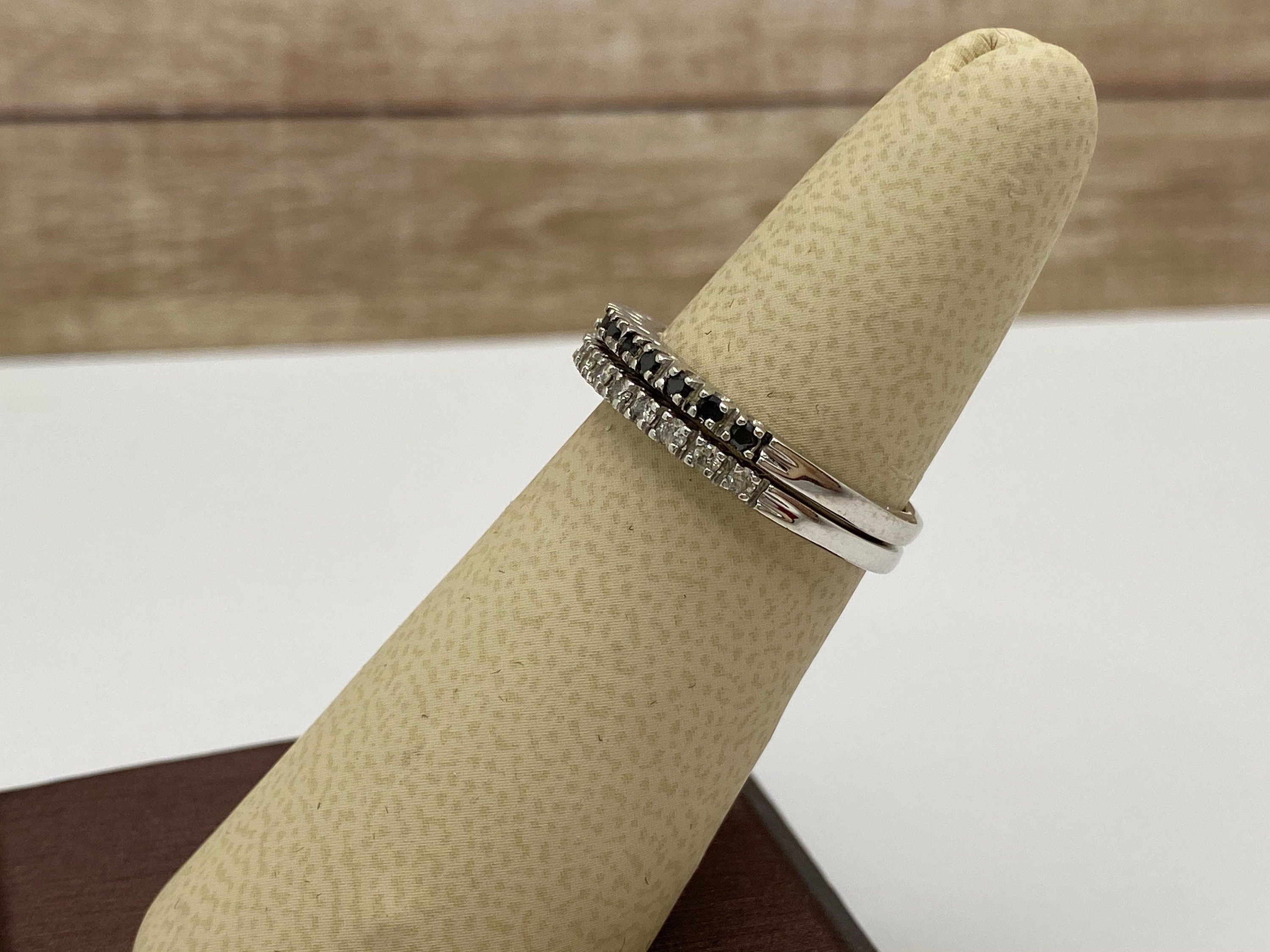 14K Solid White Gold Stackable  Band/Ring With Black White Diamonds !!! Size 5 3/4