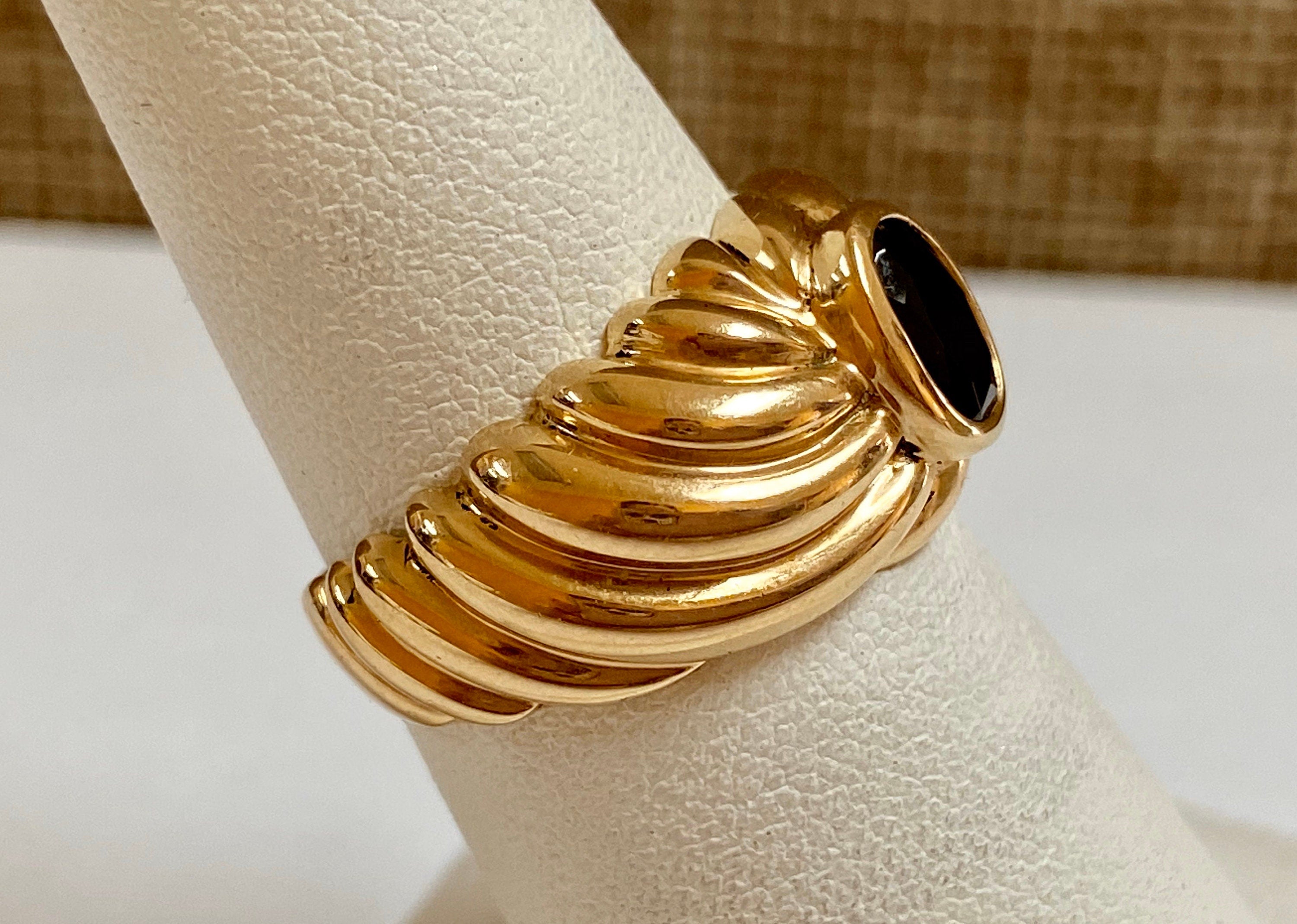 14K Yellow Gold Ruby Ring - Size 7