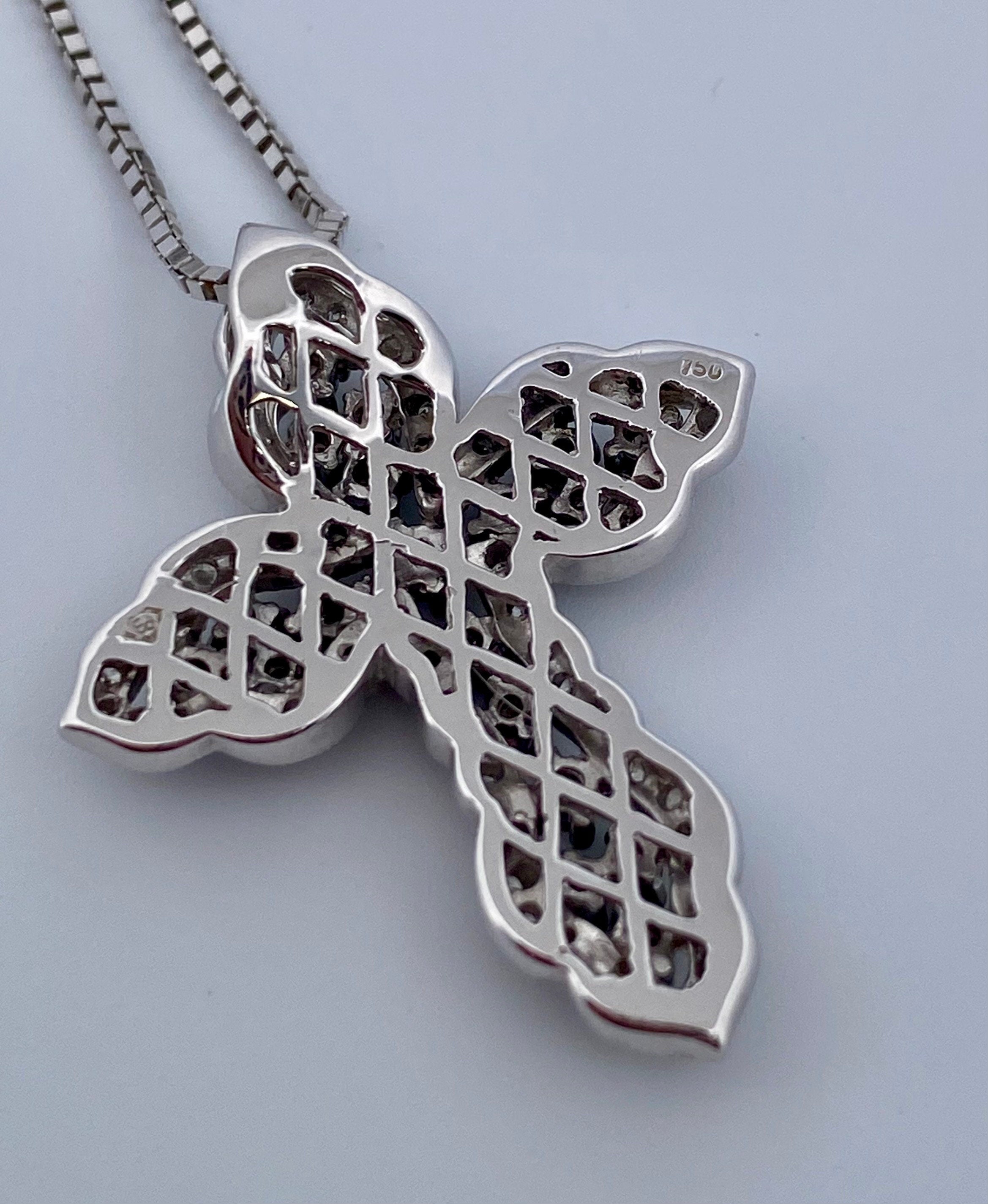 18K White Gold Diamond Cross Pendant: Champagne & White Diamonds
