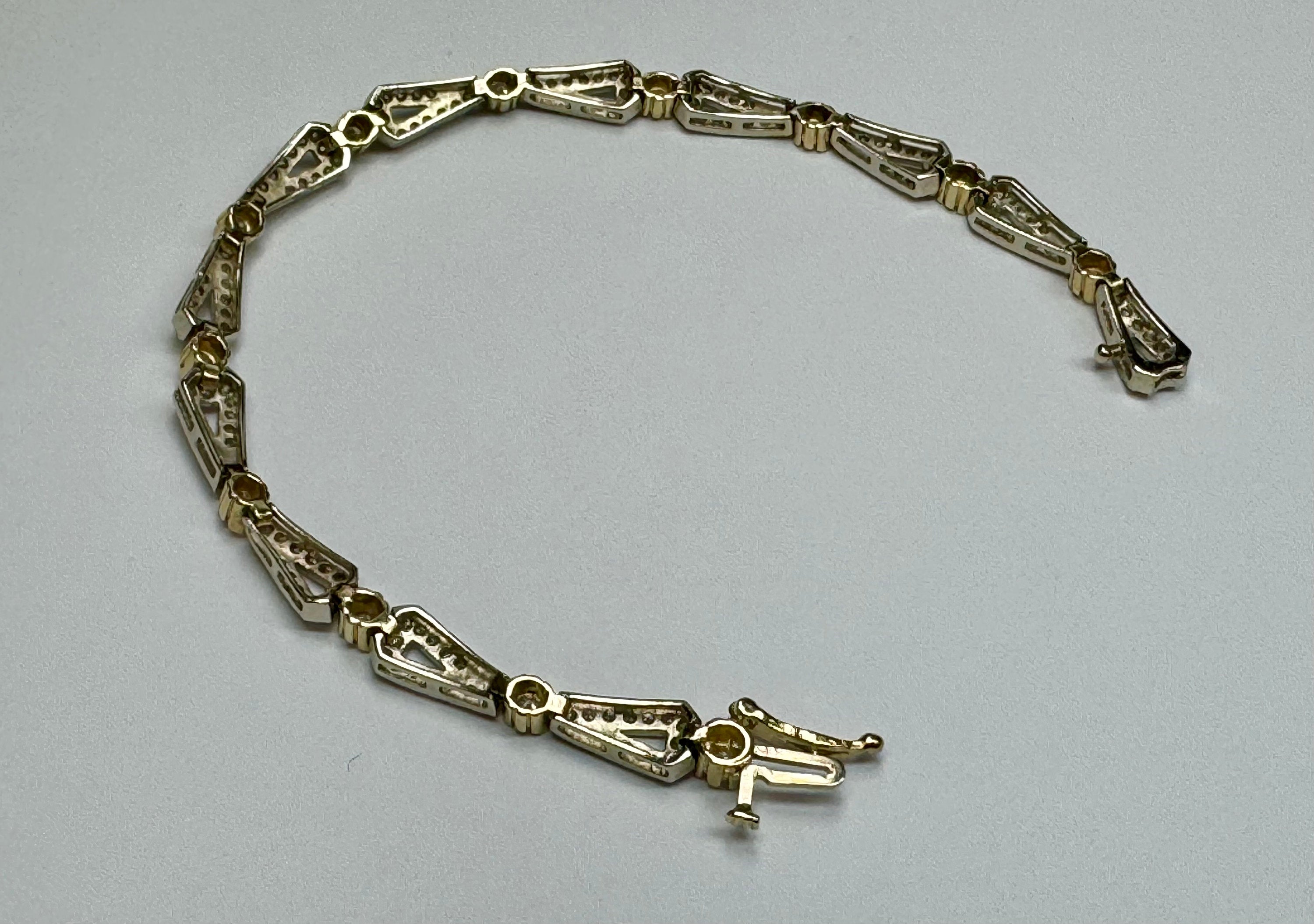 14K Gold Diamond Bow Bracelet - 2.5 ct, 7.5"