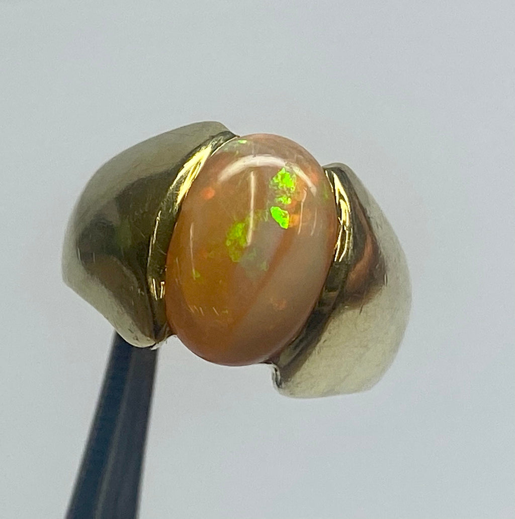 14K Yellow Gold Opal Ring - Oval Cabochon Mens Pinky Ring - Size 6