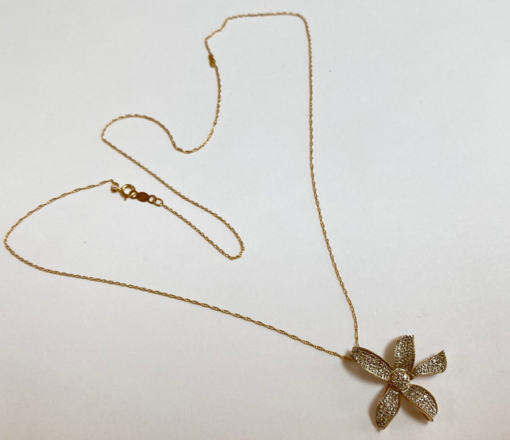 14K Yellow Solid Gold Necklace And Flower Pendant With Diamond Accents!!!!