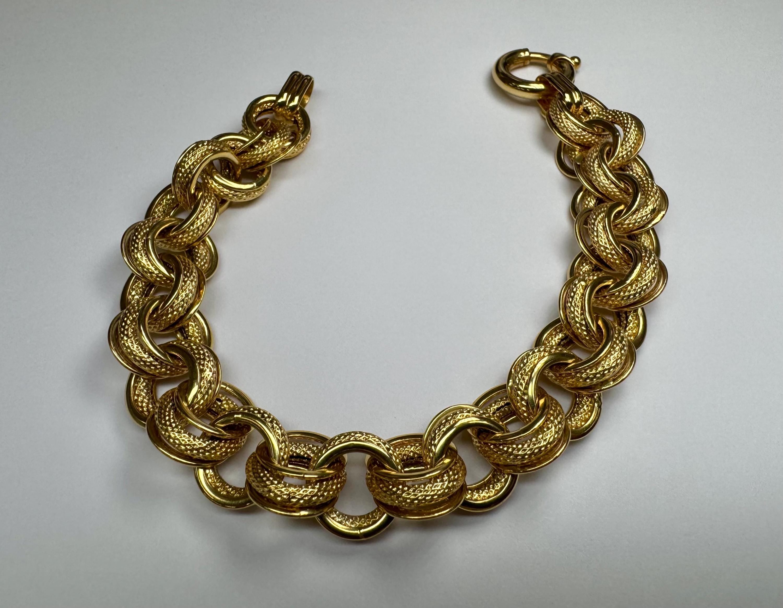 14K Yellow Gold Hollow Link Bracelet - Italy, 8 3/4"