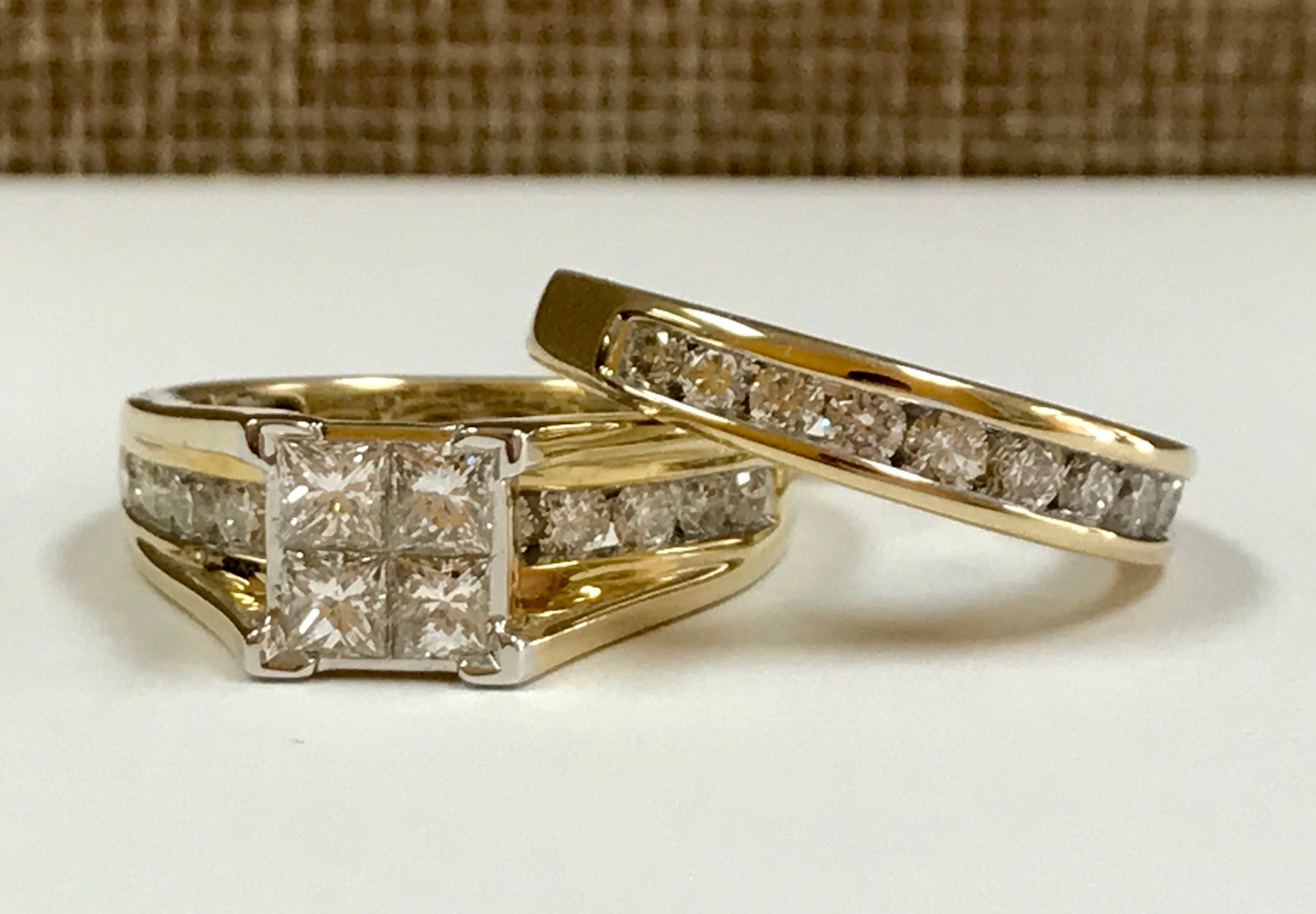 14K IKS Yellow Solid Gold Diamond Ring Set!!!! Size 7