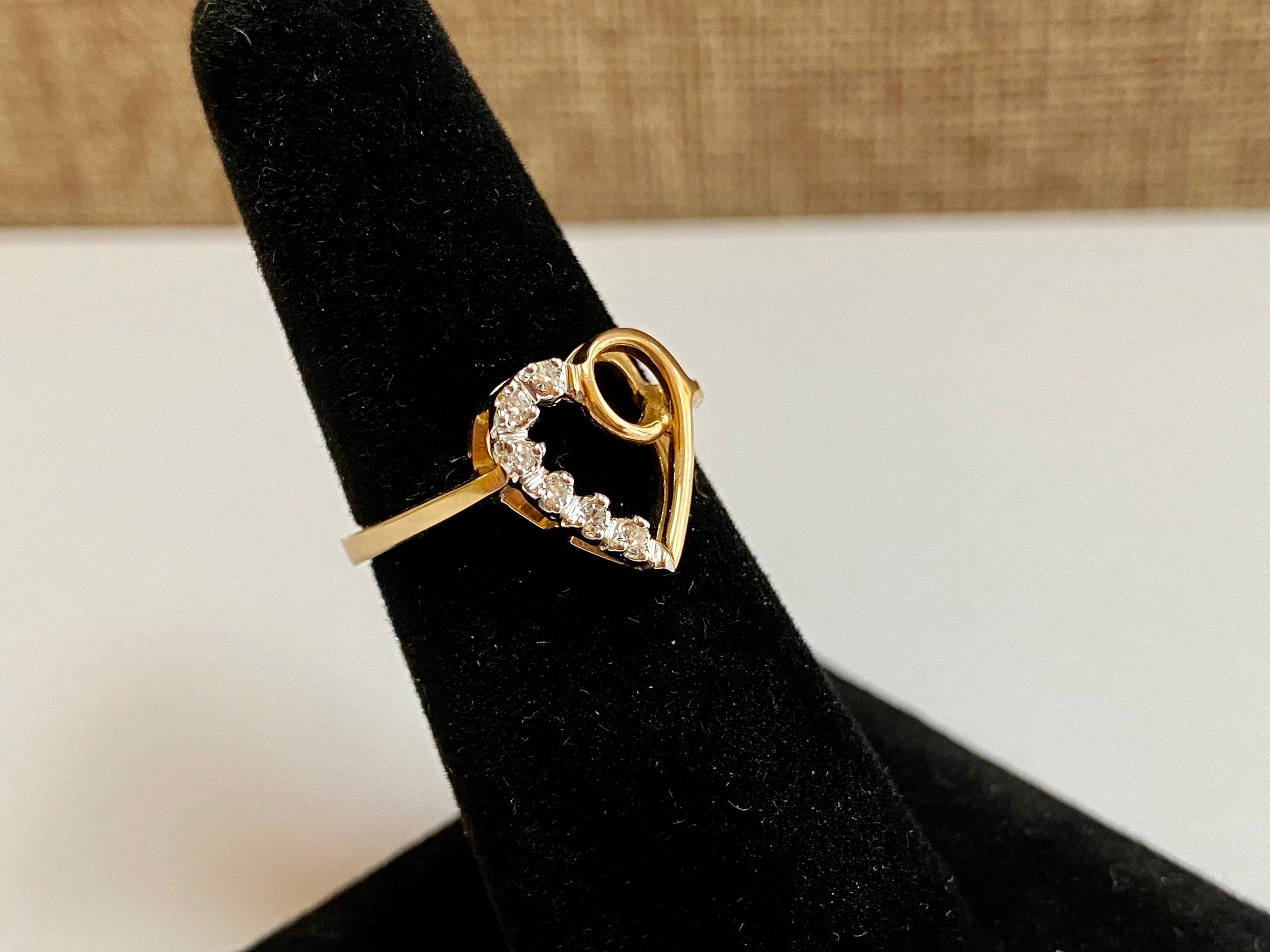 14K Yellow Solid Gold Heart Diamond Ring!!!!! Size 5 1/2