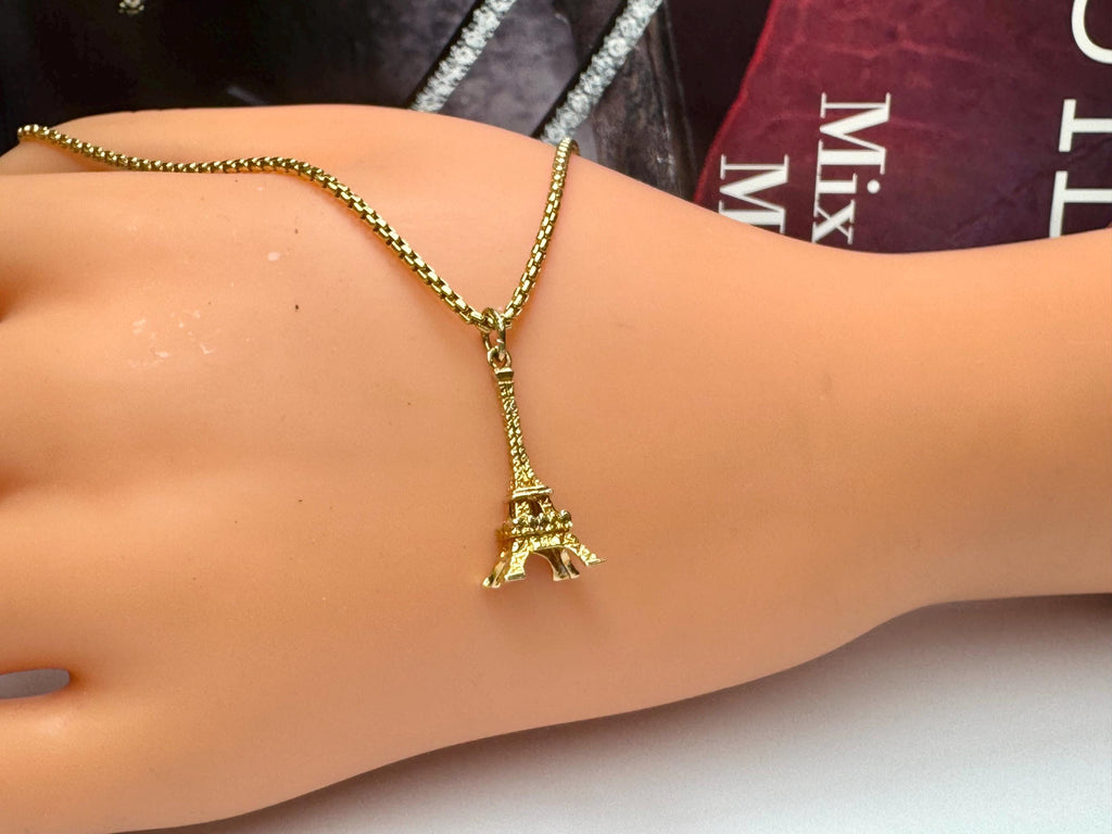 14K Yellow Gold 3D Eiffel Tower Charm Pendant